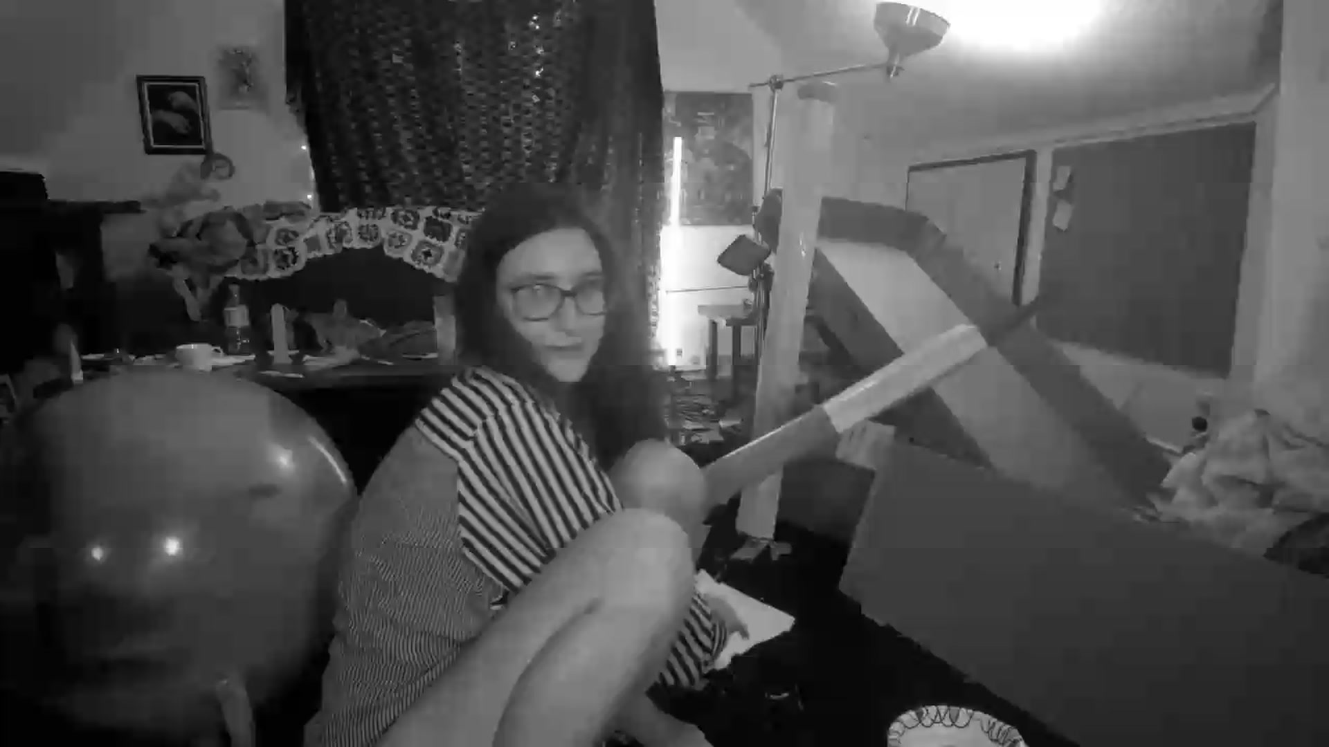 Gallery image thumbnail from AliceFunker's myfreecams stream on, 08/13/2026, 04:36 image 10 of 20