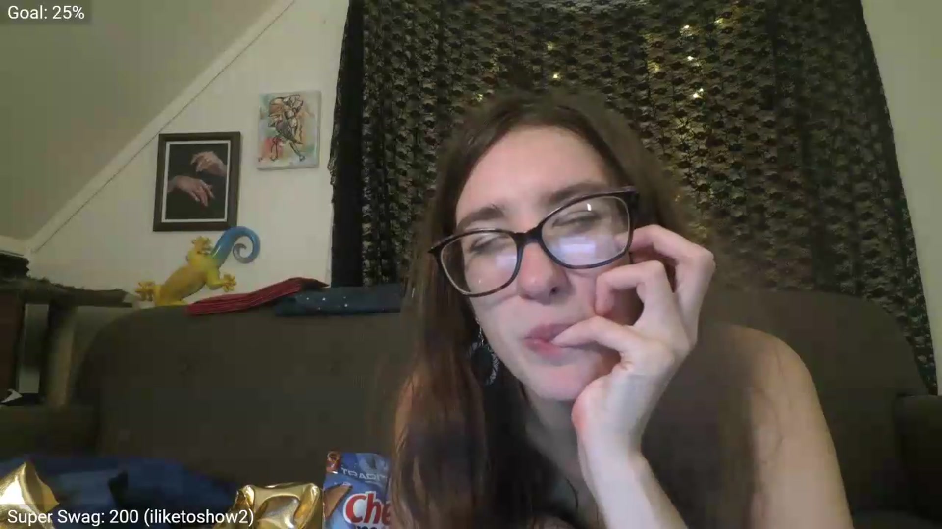 Gallery image thumbnail from AliceFunker's myfreecams stream on, 08/28/2026, 07:54 image 15 of 20