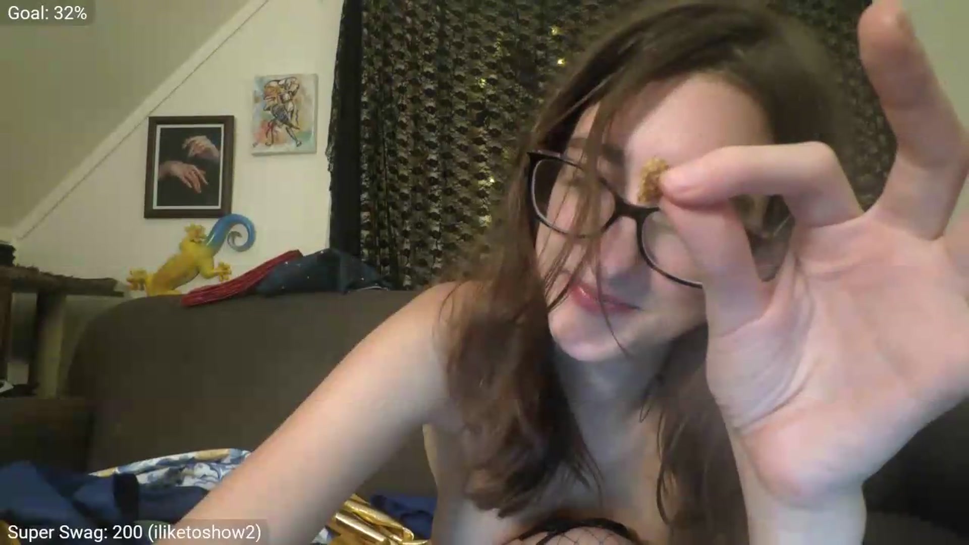 Gallery image thumbnail from AliceFunker's myfreecams stream on, 08/28/2026, 07:54 image 19 of 20
