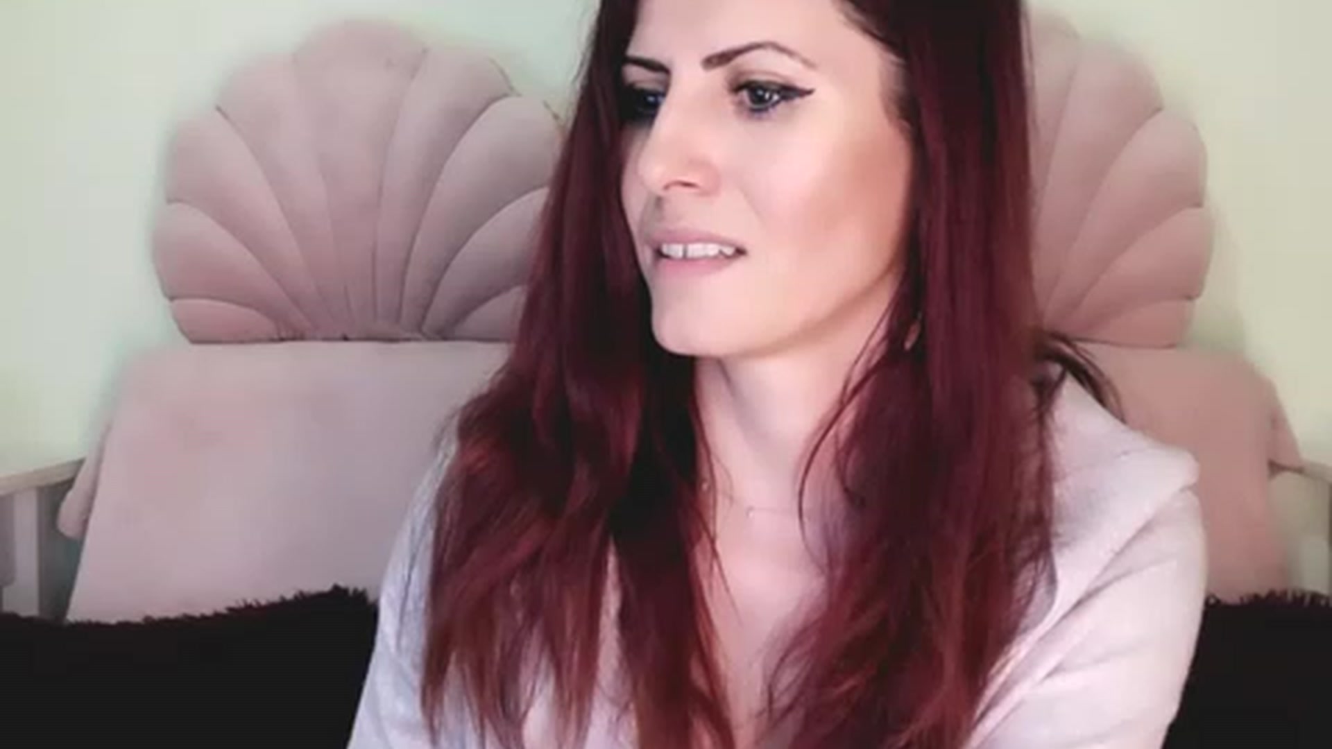 Gallery image thumbnail from AliceHottyX's myfreecams stream on, 04/06/2023, 21:23 image 11 of 20