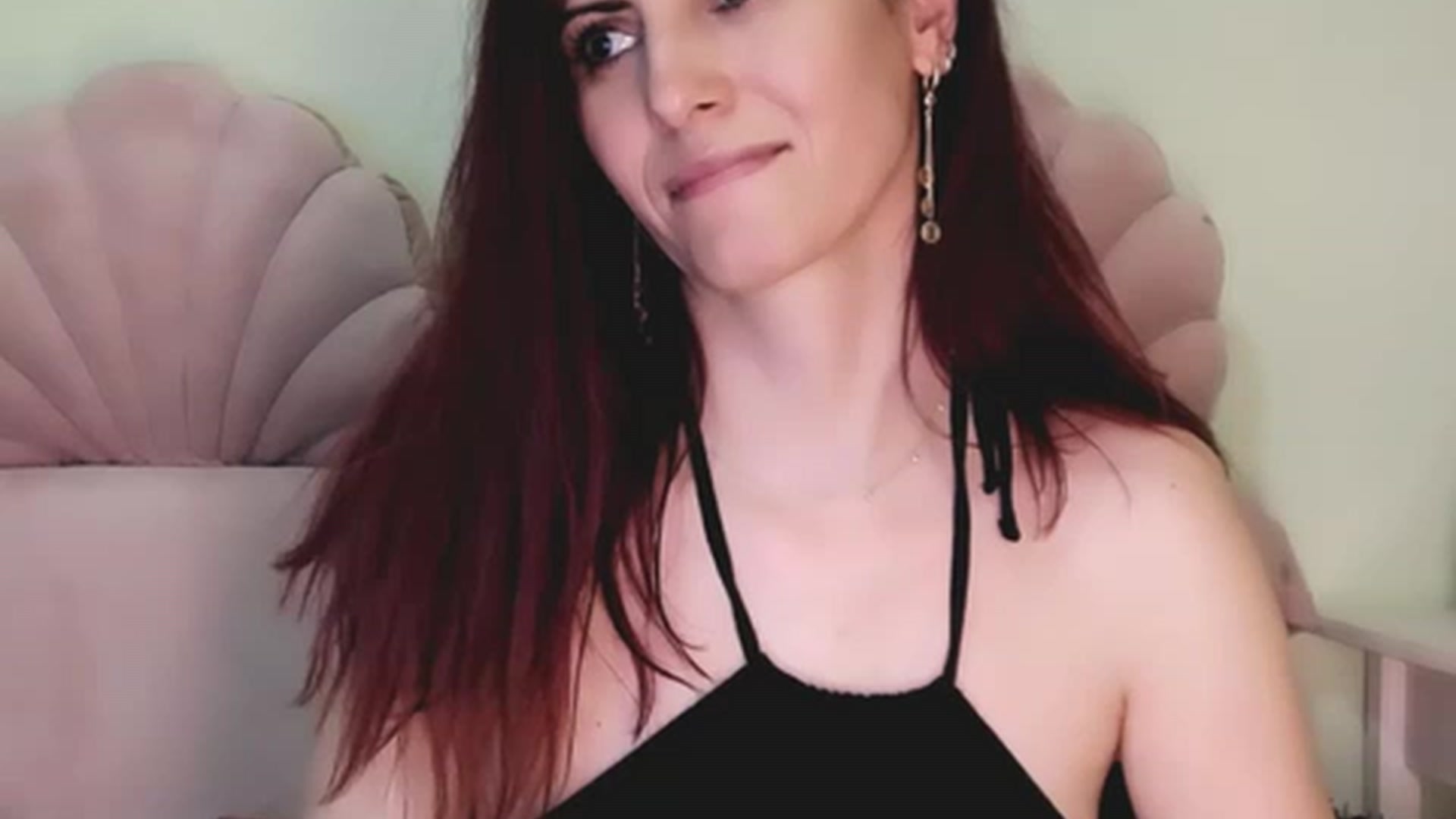 Gallery image thumbnail from AliceHottyX's myfreecams stream on, 04/29/2023, 22:55 image 12 of 20