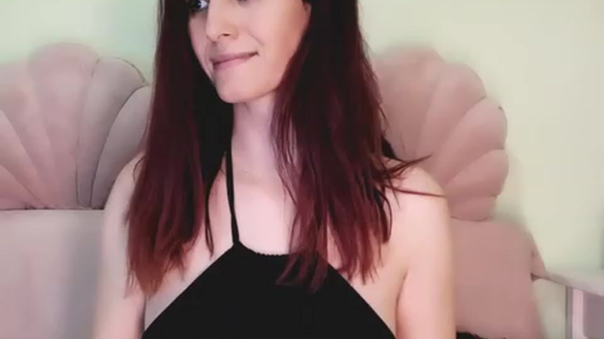 Gallery image thumbnail from AliceHottyX's myfreecams stream on, 04/29/2023, 22:55 image 5 of 20