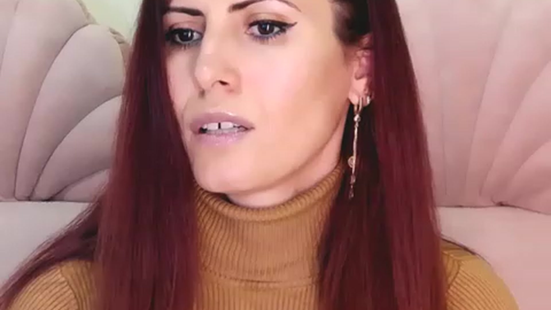 Gallery image thumbnail from AliceHottyX's myfreecams stream on, 05/02/2023, 20:48 image 2 of 20