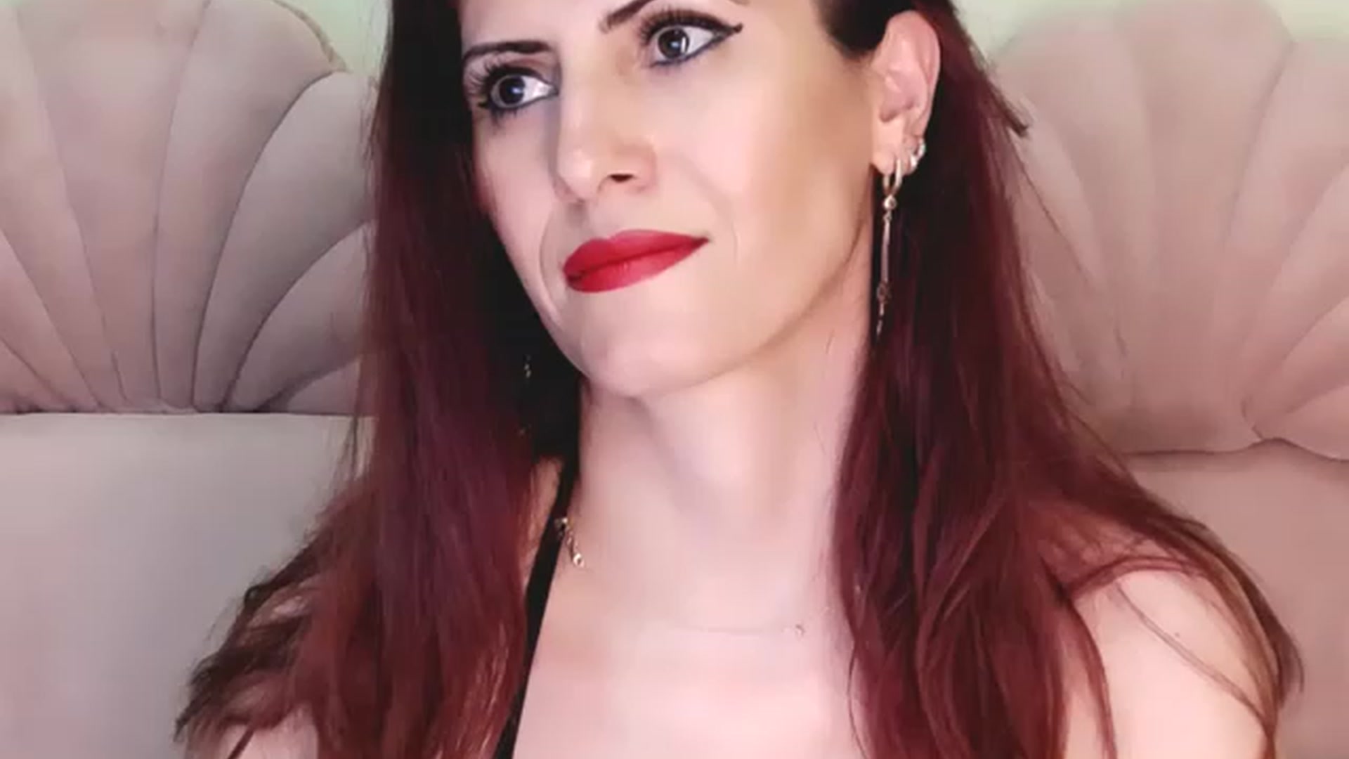 Gallery image thumbnail from AliceHottyX's myfreecams stream on, 05/03/2023, 22:59 image 14 of 20