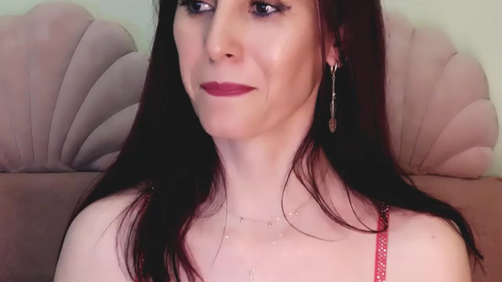 Gallery image thumbnail from AliceHottyX's myfreecams stream on, 05/10/2023, 21:42 image 4 of 20