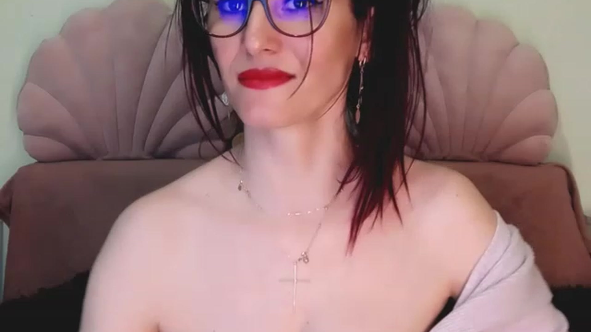 Gallery image thumbnail from AliceHottyX's myfreecams stream on, 05/12/2023, 23:02 image 4 of 20