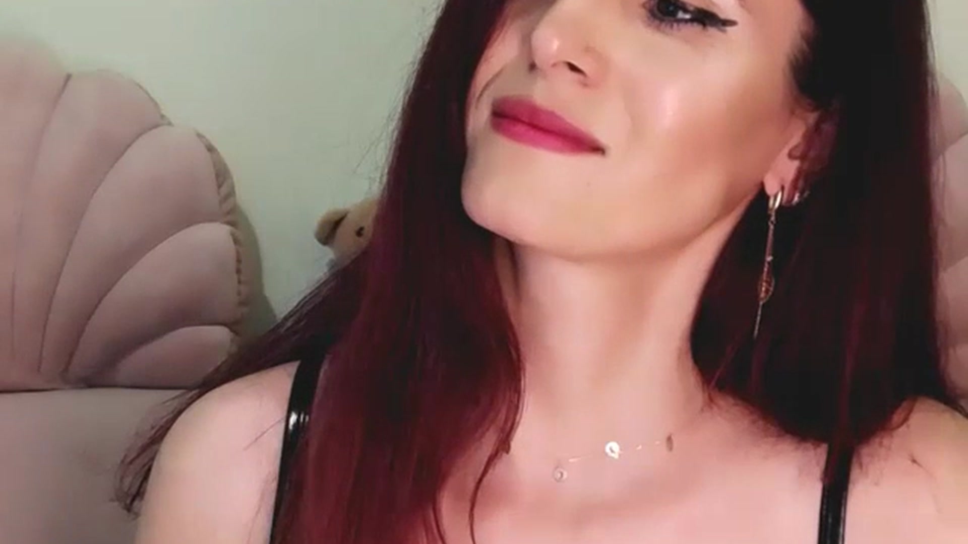 Gallery image thumbnail from AliceHottyX's myfreecams stream on, 07/01/2023, 21:27 image 16 of 20