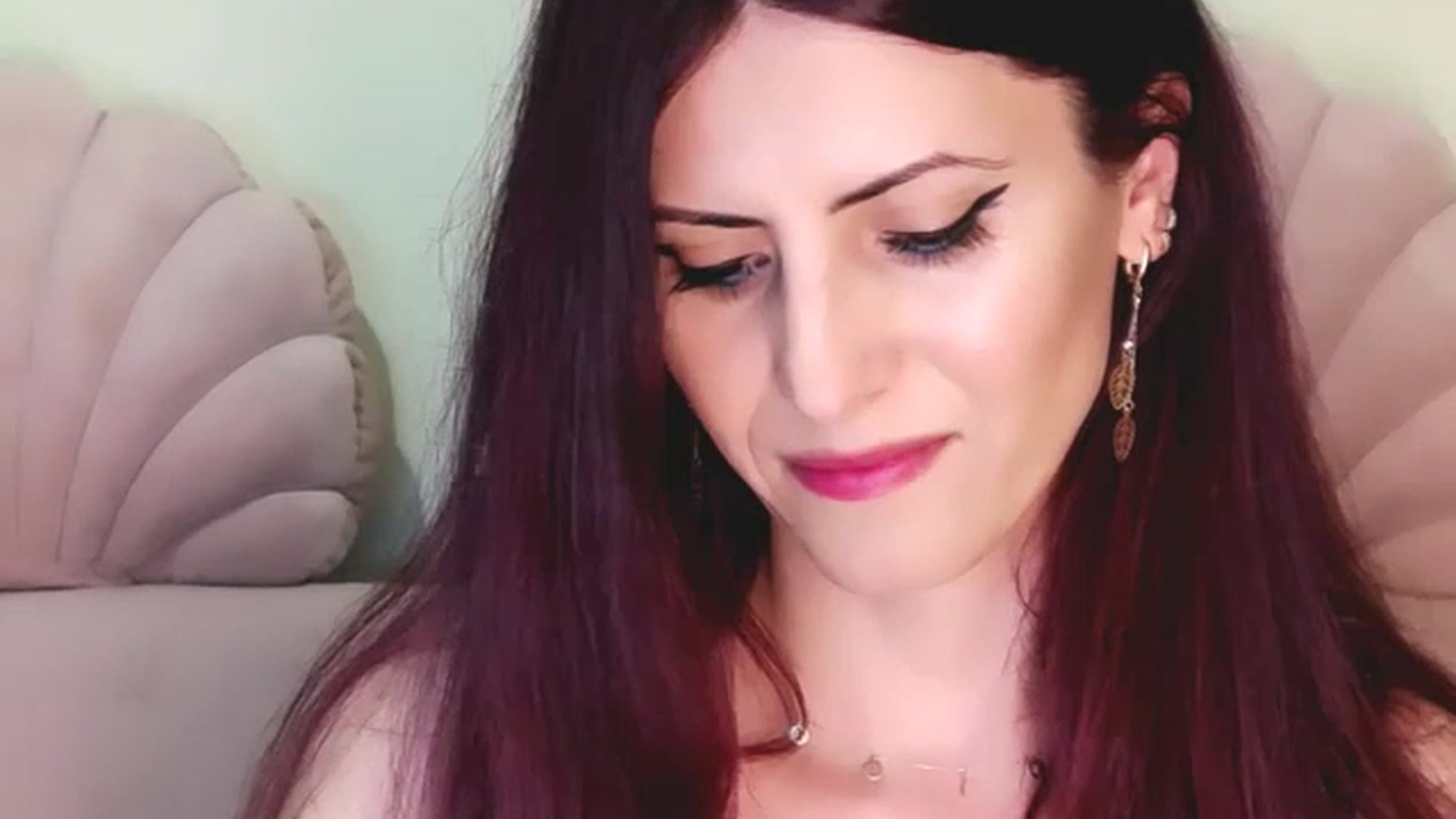 Gallery image thumbnail from AliceHottyX's myfreecams stream on, 07/01/2023, 21:27 image 17 of 20