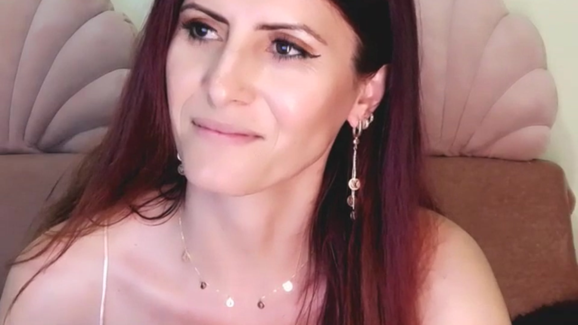 Gallery image thumbnail from AliceHottyX's myfreecams stream on, 07/22/2023, 23:32 image 13 of 20