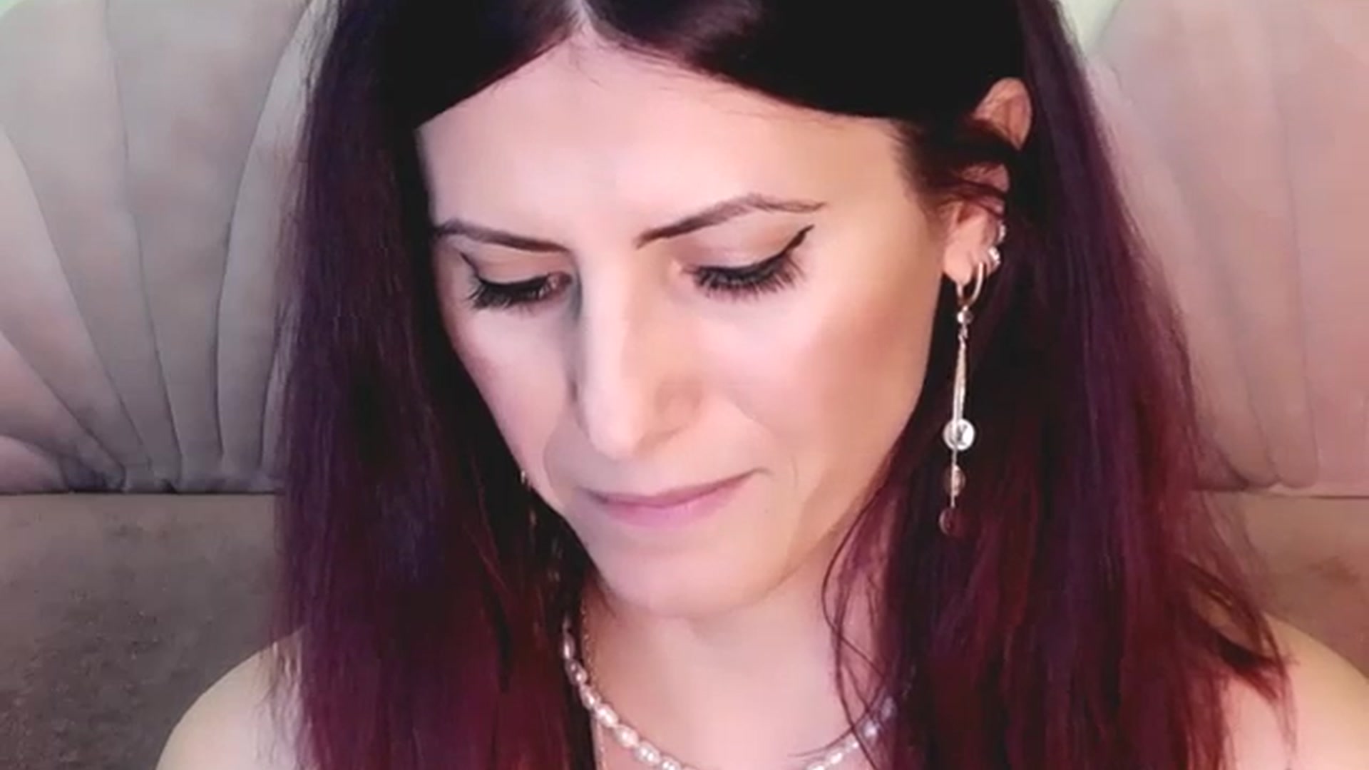 Gallery image thumbnail from AliceHottyX's myfreecams stream on, 09/28/2023, 21:59 image 4 of 20