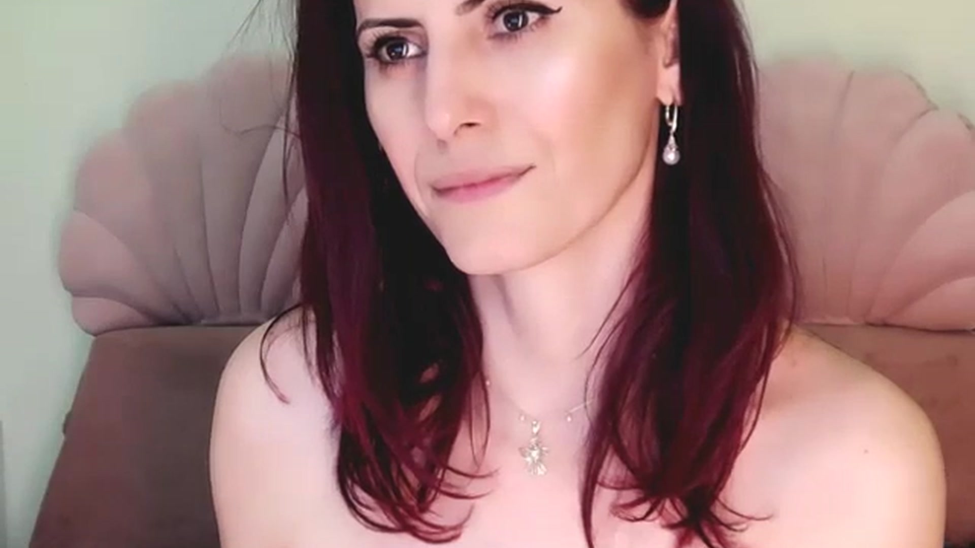Gallery image thumbnail from AliceHottyX's myfreecams stream on, 11/01/2023, 23:42 image 20 of 20