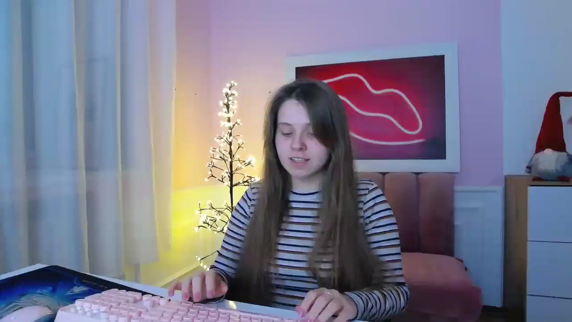 Gallery image thumbnail from AliceHyper's myfreecams stream on, 12/11/2025, 11:22 image 20 of 20