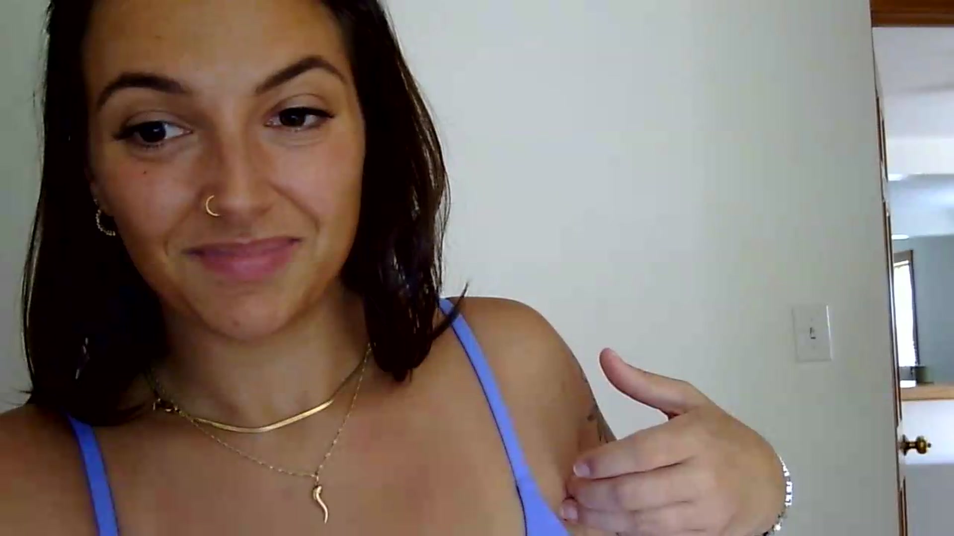Gallery image thumbnail from AliceInWonderland's myfreecams stream on, 07/10/2026, 19:27 image 20 of 20