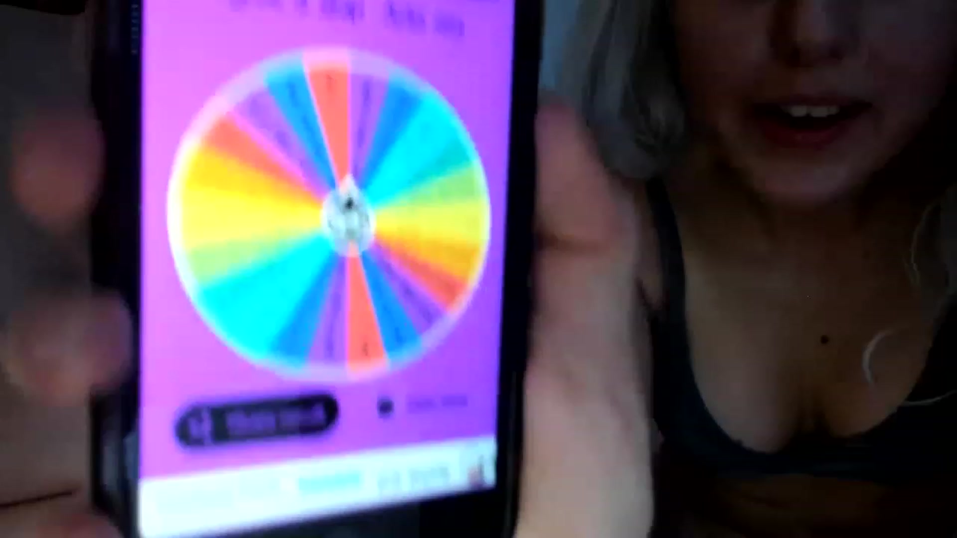 Gallery image thumbnail from AliceKatz's myfreecams stream on, 12/16/2022, 18:30 image 19 of 20