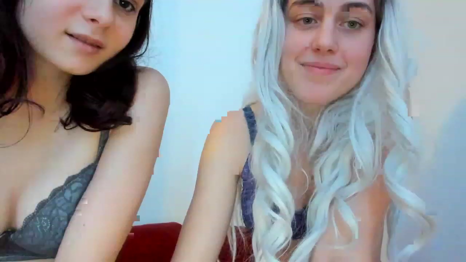 Gallery image thumbnail from AliceKatz's myfreecams stream on, 12/26/2022, 16:36 image 17 of 20