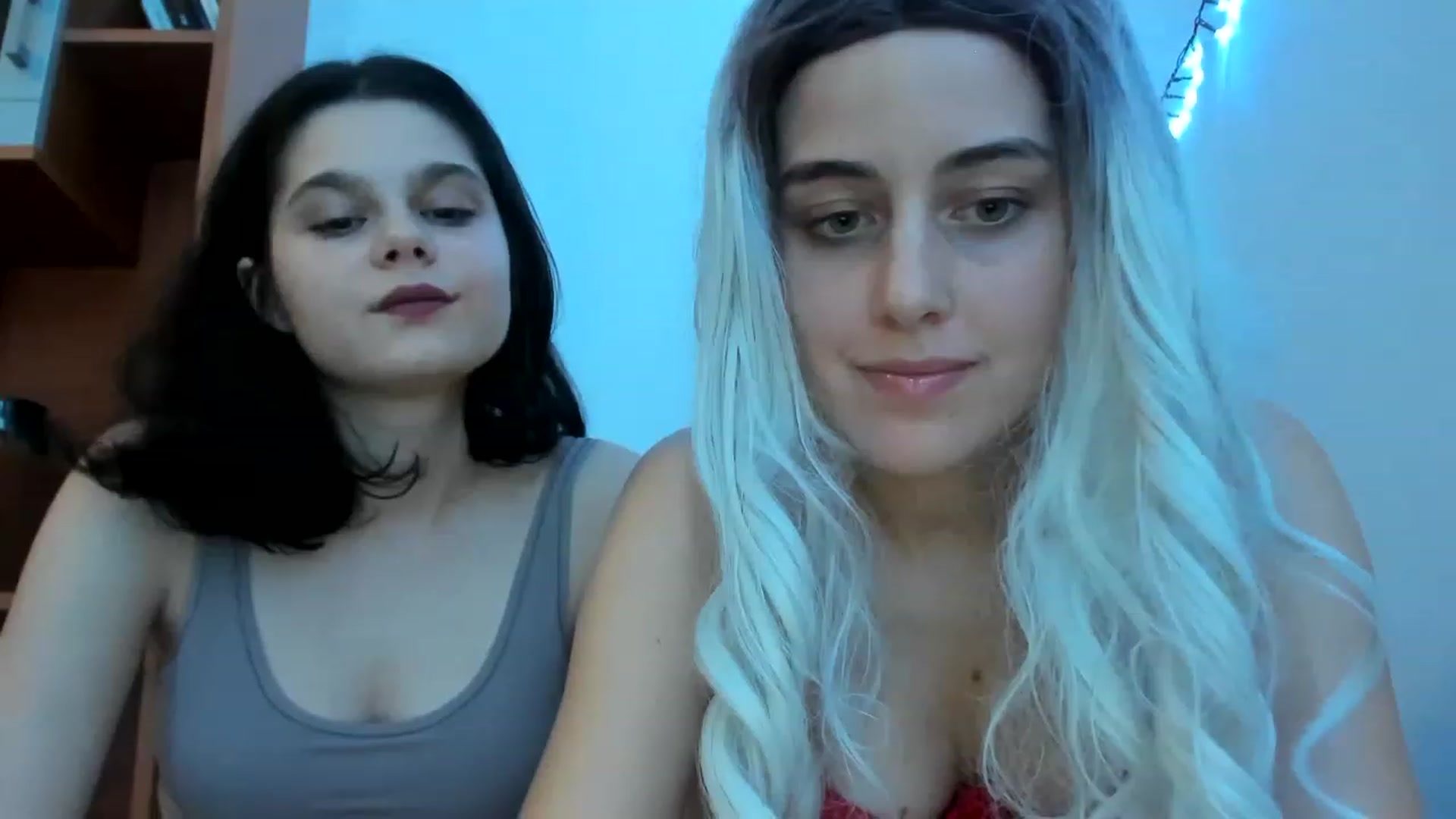 Gallery image thumbnail from AliceKatz's myfreecams stream on, 12/29/2022, 18:33 image 14 of 20