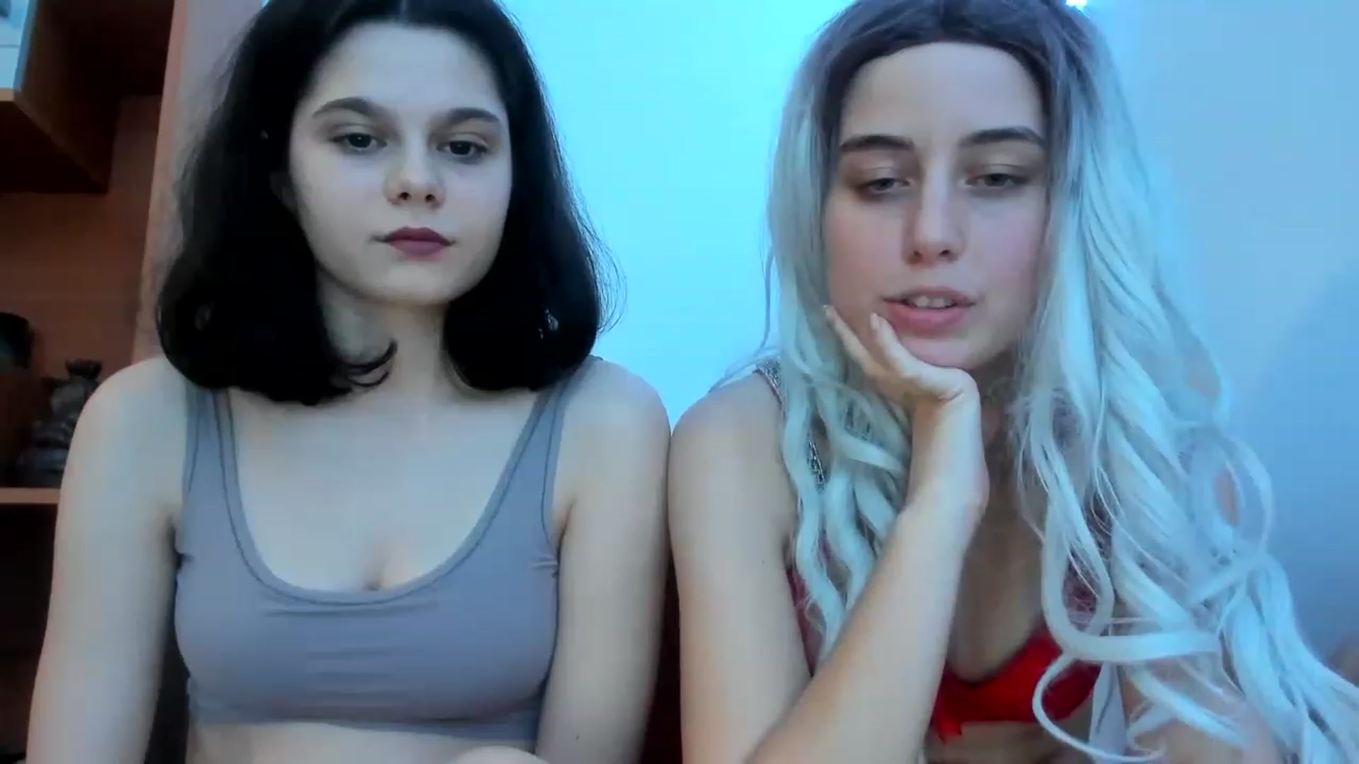 Gallery image thumbnail from AliceKatz's myfreecams stream on, 12/29/2022, 18:58 image 4 of 20
