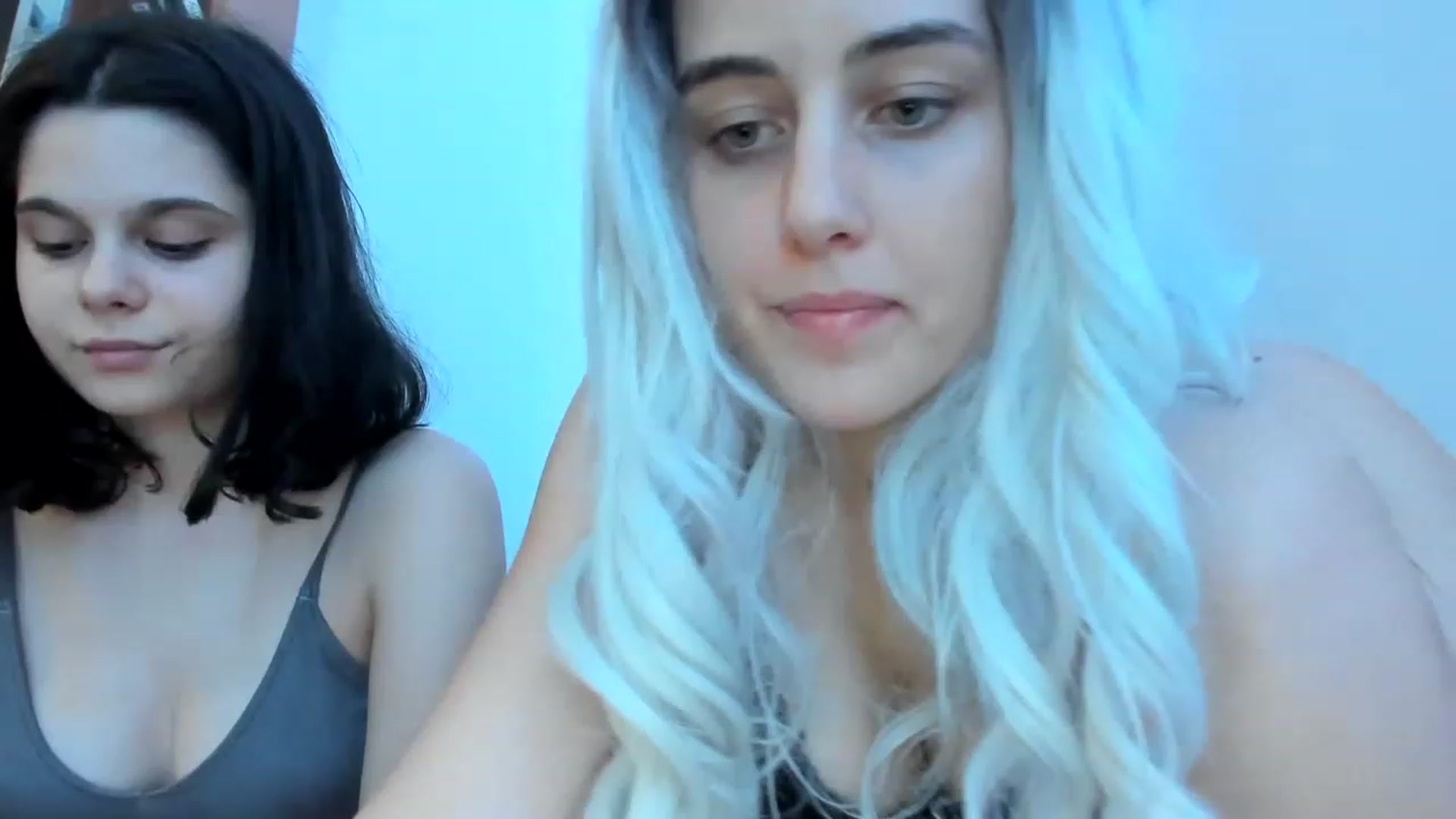 Gallery image thumbnail from AliceKatz's myfreecams stream on, 12/30/2022, 20:36 image 5 of 20