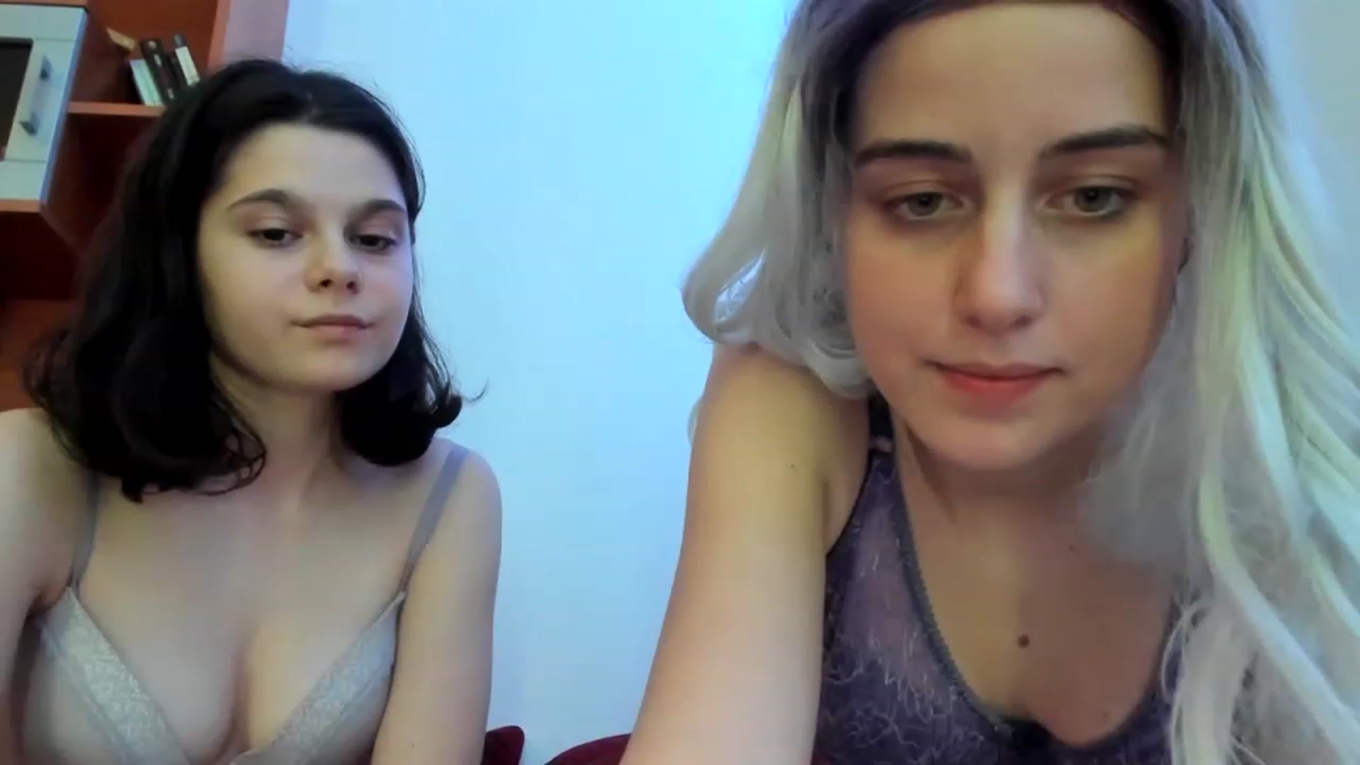 Gallery image thumbnail from AliceKatz's myfreecams stream on, 01/02/2023, 21:49 image 1 of 20