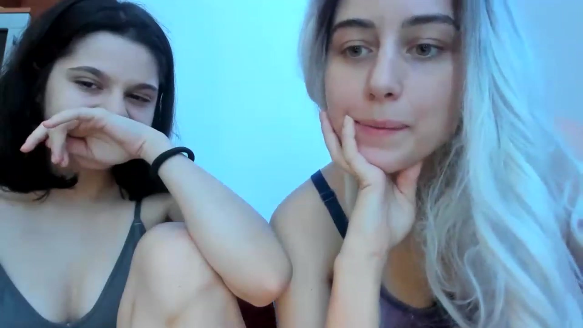 Gallery image thumbnail from AliceKatz's myfreecams stream on, 01/04/2023, 15:14 image 19 of 20