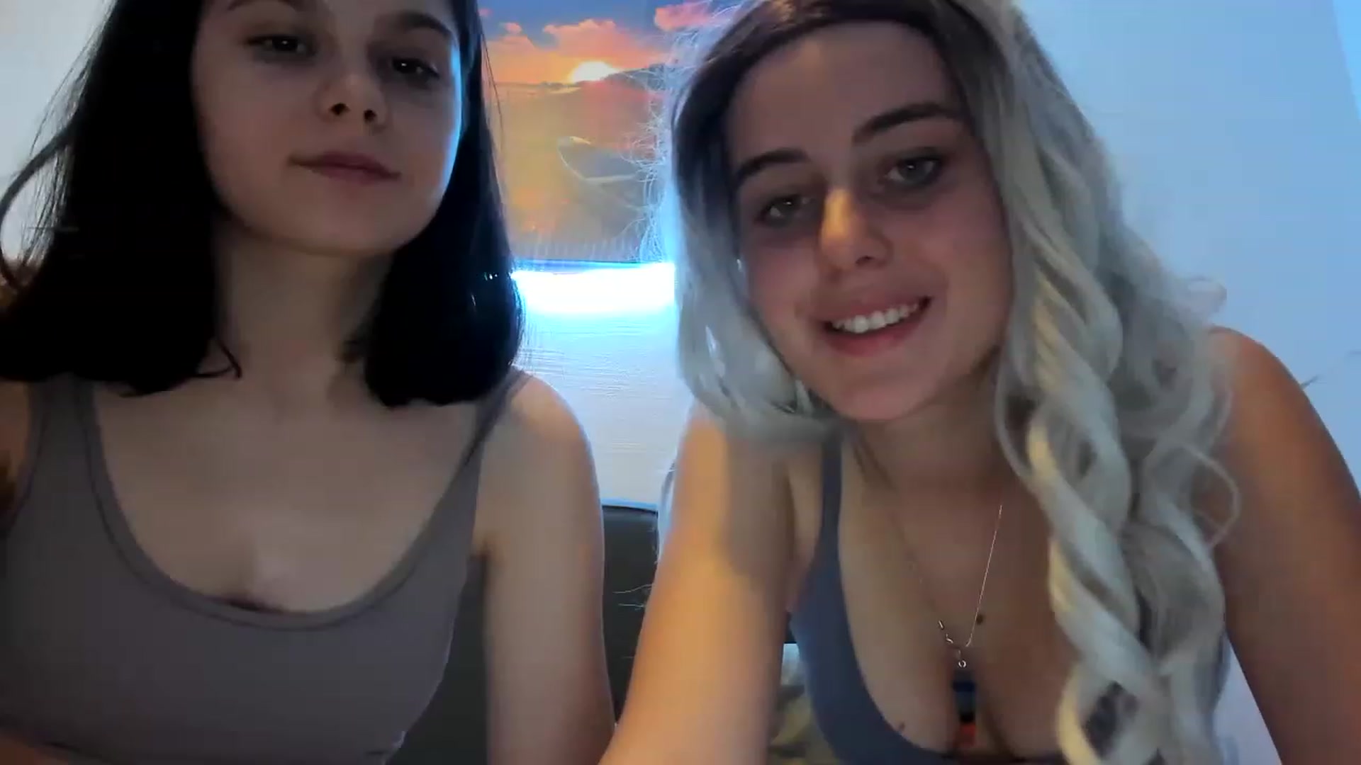 Gallery image thumbnail from AliceKatz's myfreecams stream on, 01/08/2023, 17:01 image 2 of 20
