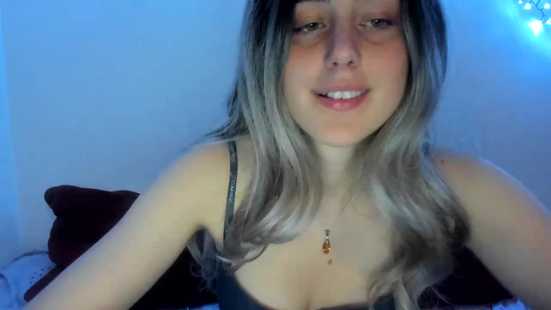 Gallery image thumbnail from AliceKatz's myfreecams stream on, 03/24/2023, 20:59 image 19 of 20