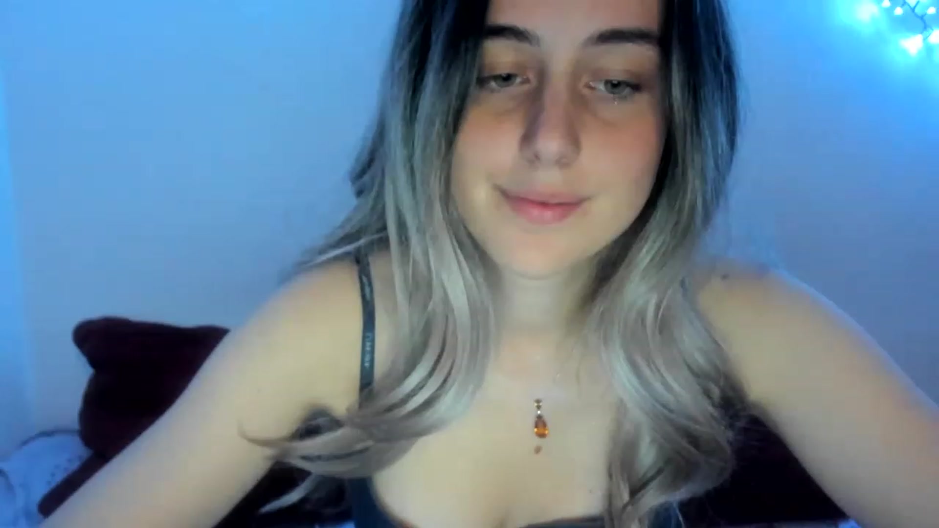 Gallery image thumbnail from AliceKatz's myfreecams stream on, 03/24/2023, 20:59 image 20 of 20