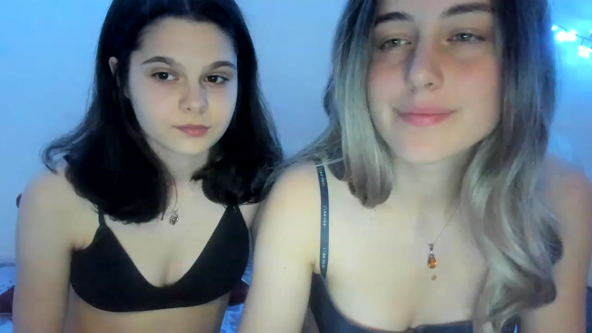 Gallery image thumbnail from AliceKatz's myfreecams stream on, 03/24/2023, 20:59 image 2 of 20