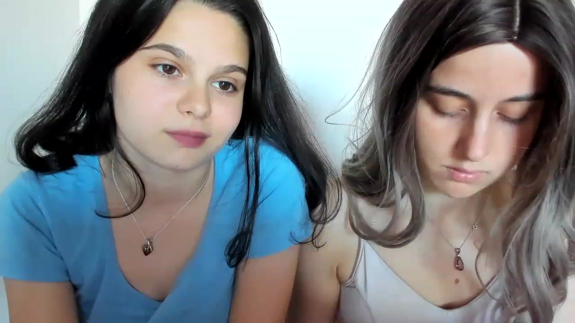 Gallery image thumbnail from AliceKatz's myfreecams stream on, 03/25/2023, 14:31 image 19 of 20
