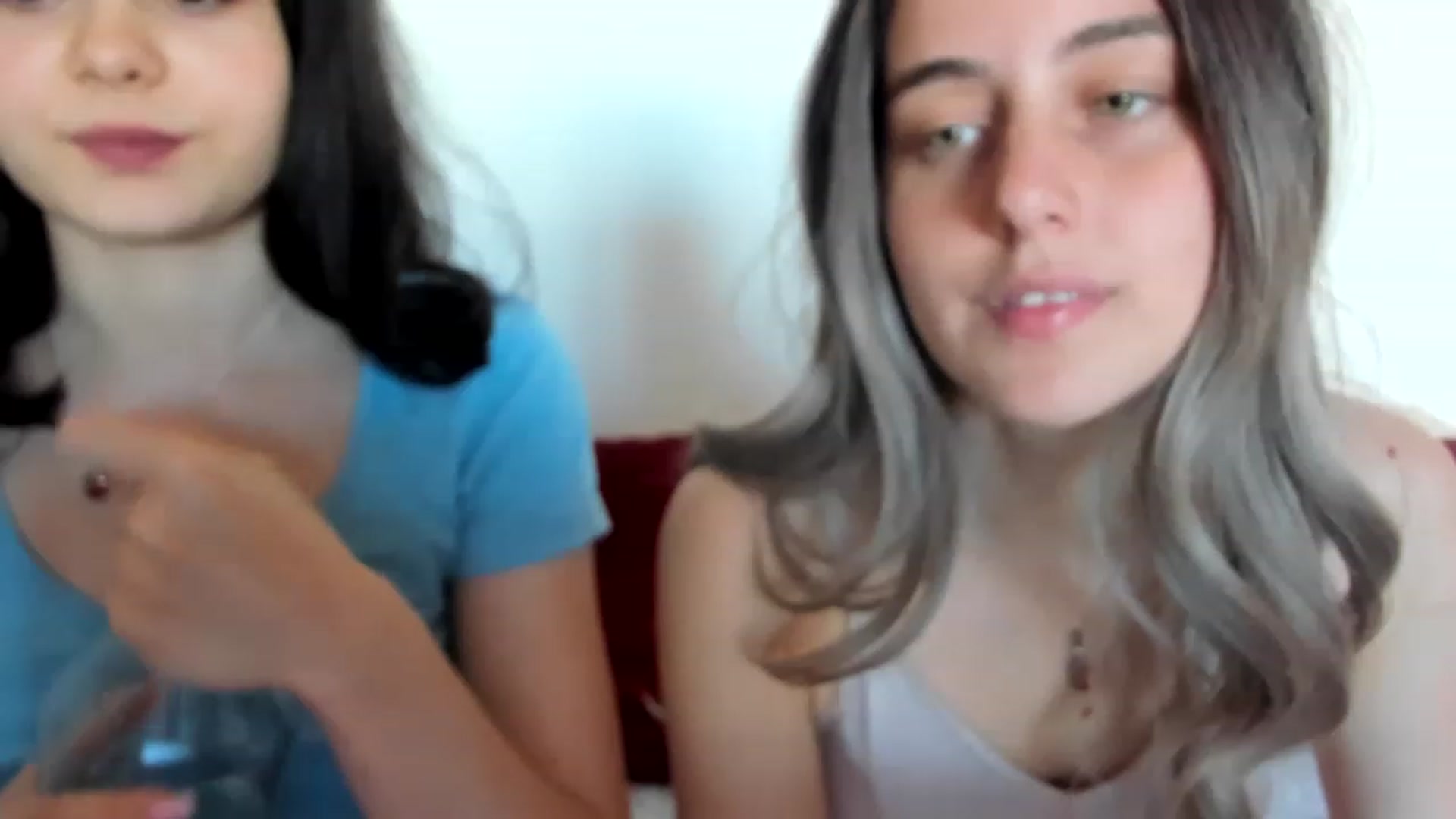 Gallery image thumbnail from AliceKatz's myfreecams stream on, 03/25/2023, 14:31 image 15 of 20