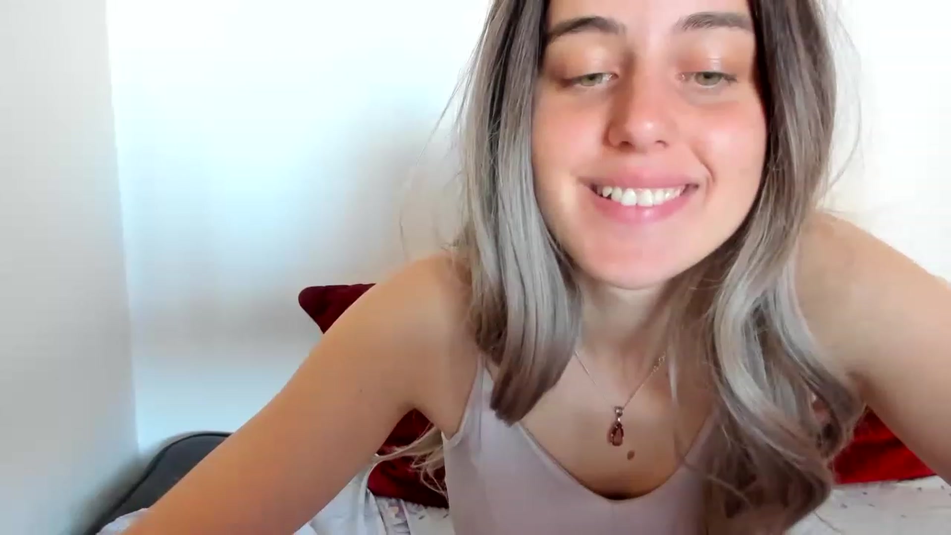 Gallery image thumbnail from AliceKatz's myfreecams stream on, 03/25/2023, 14:31 image 2 of 20
