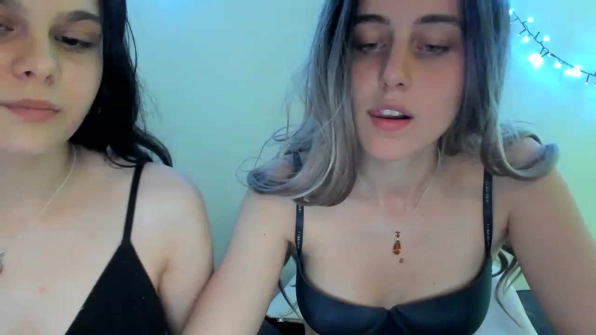 Gallery image thumbnail from AliceKatz's myfreecams stream on, 03/27/2023, 18:48 image 18 of 20