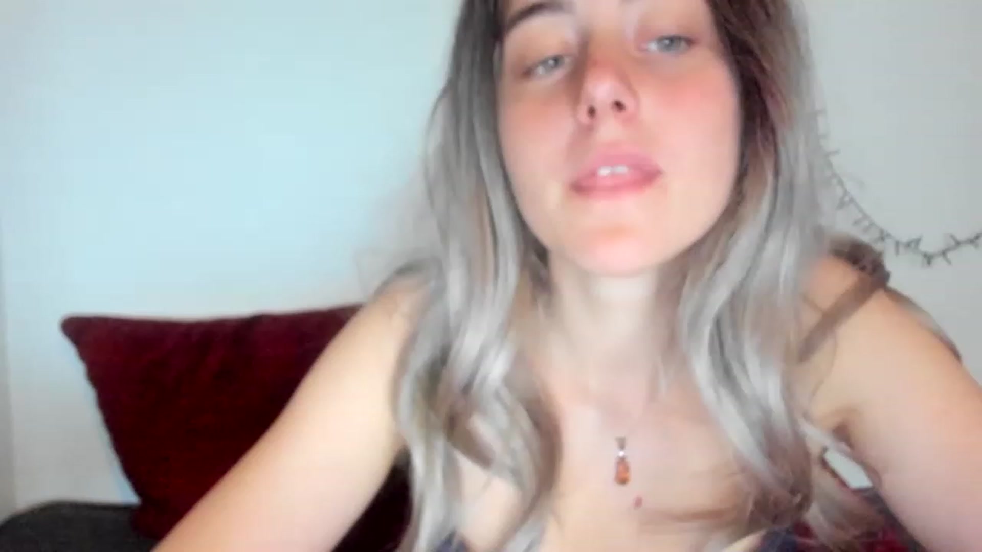Gallery image thumbnail from AliceKatz's myfreecams stream on, 04/09/2023, 17:53 image 2 of 20