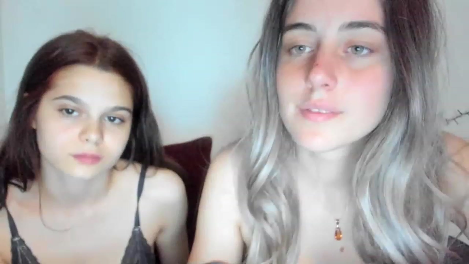 Gallery image thumbnail from AliceKatz's myfreecams stream on, 04/09/2023, 17:53 image 4 of 20