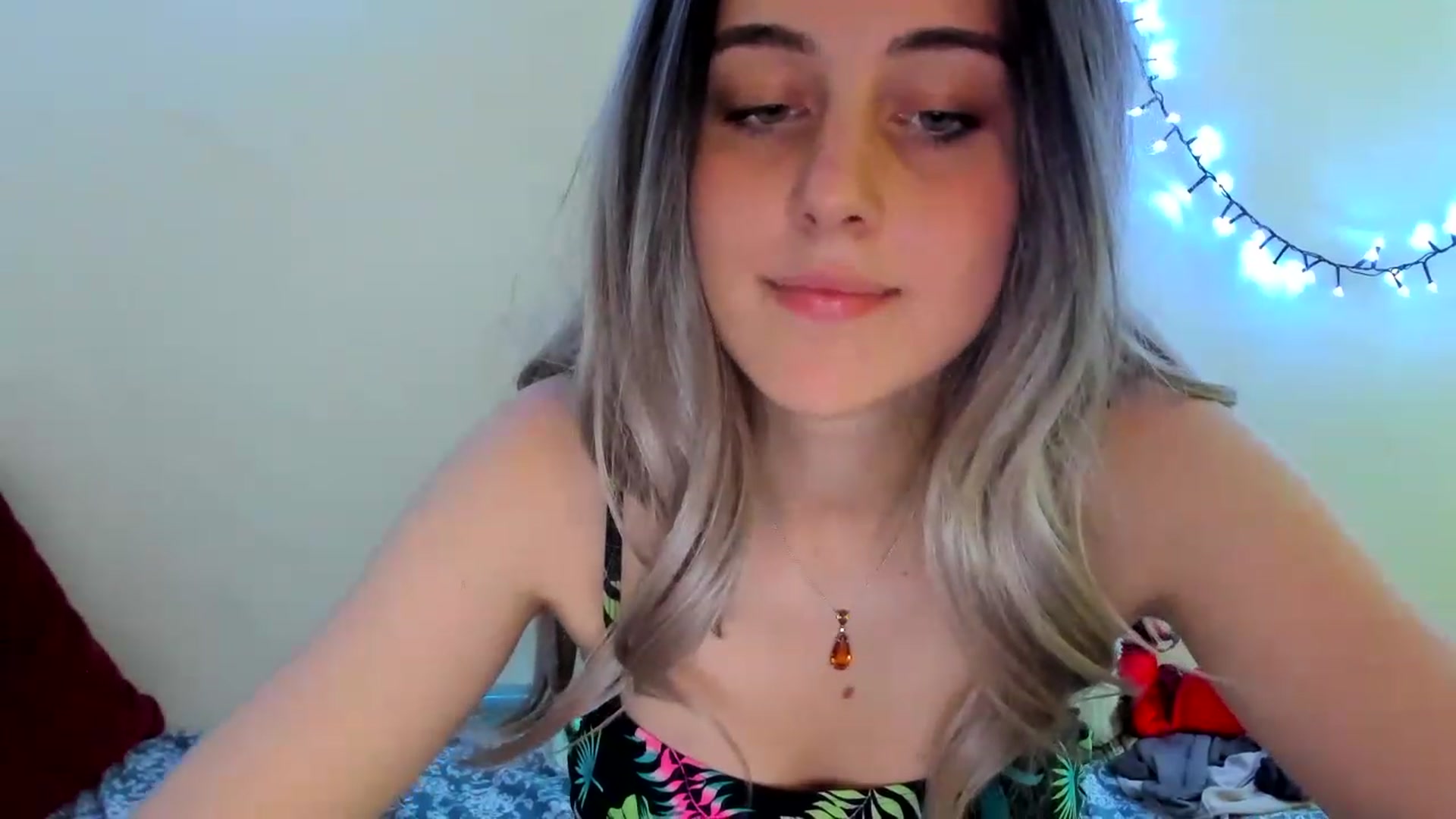 Gallery image thumbnail from AliceKatz's myfreecams stream on, 04/12/2023, 18:23 image 15 of 20