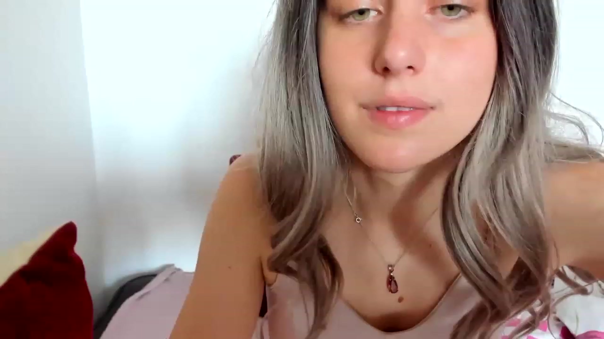 Gallery image thumbnail from AliceKatz's myfreecams stream on, 04/18/2023, 08:57 image 1 of 20