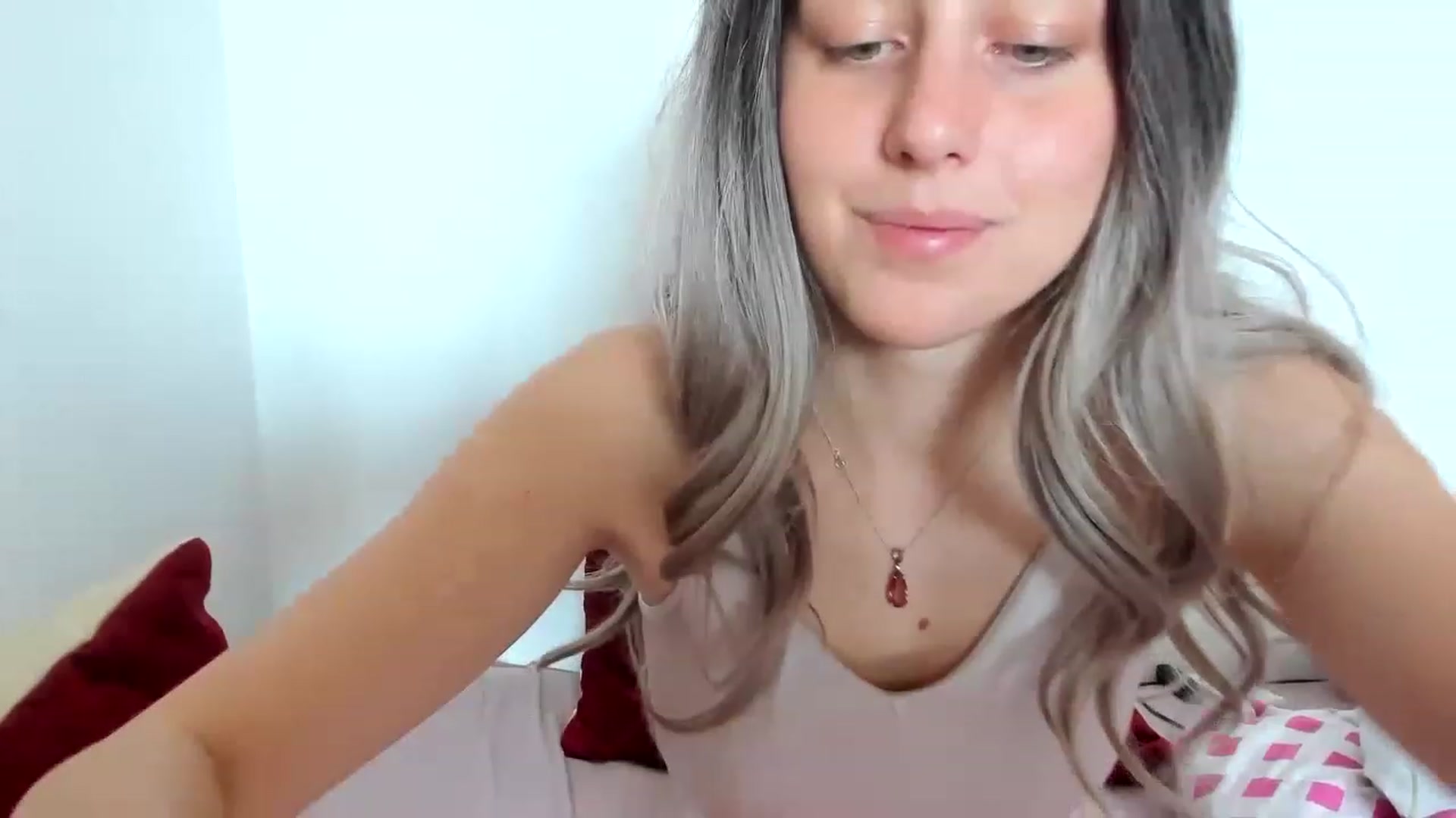 Gallery image thumbnail from AliceKatz's myfreecams stream on, 04/18/2023, 08:57 image 4 of 20