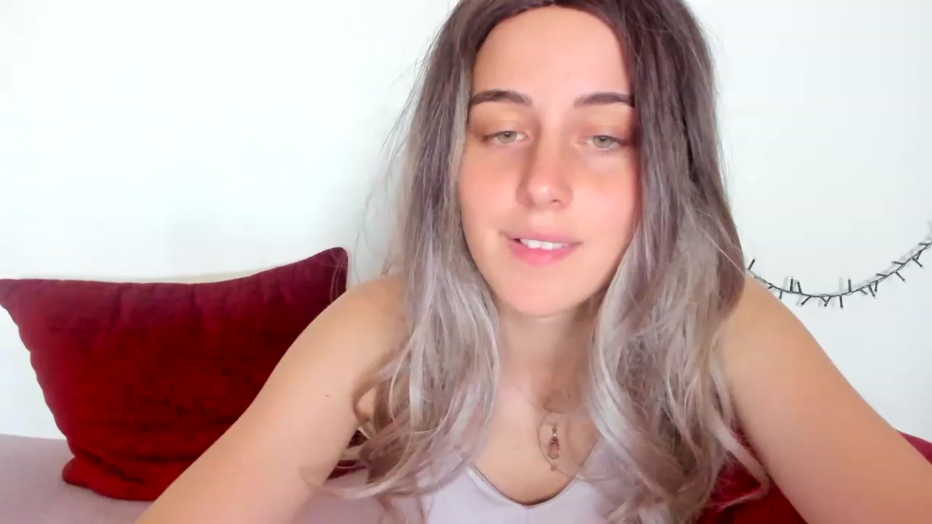 Gallery image thumbnail from AliceKatz's myfreecams stream on, 04/19/2023, 13:41 image 16 of 20