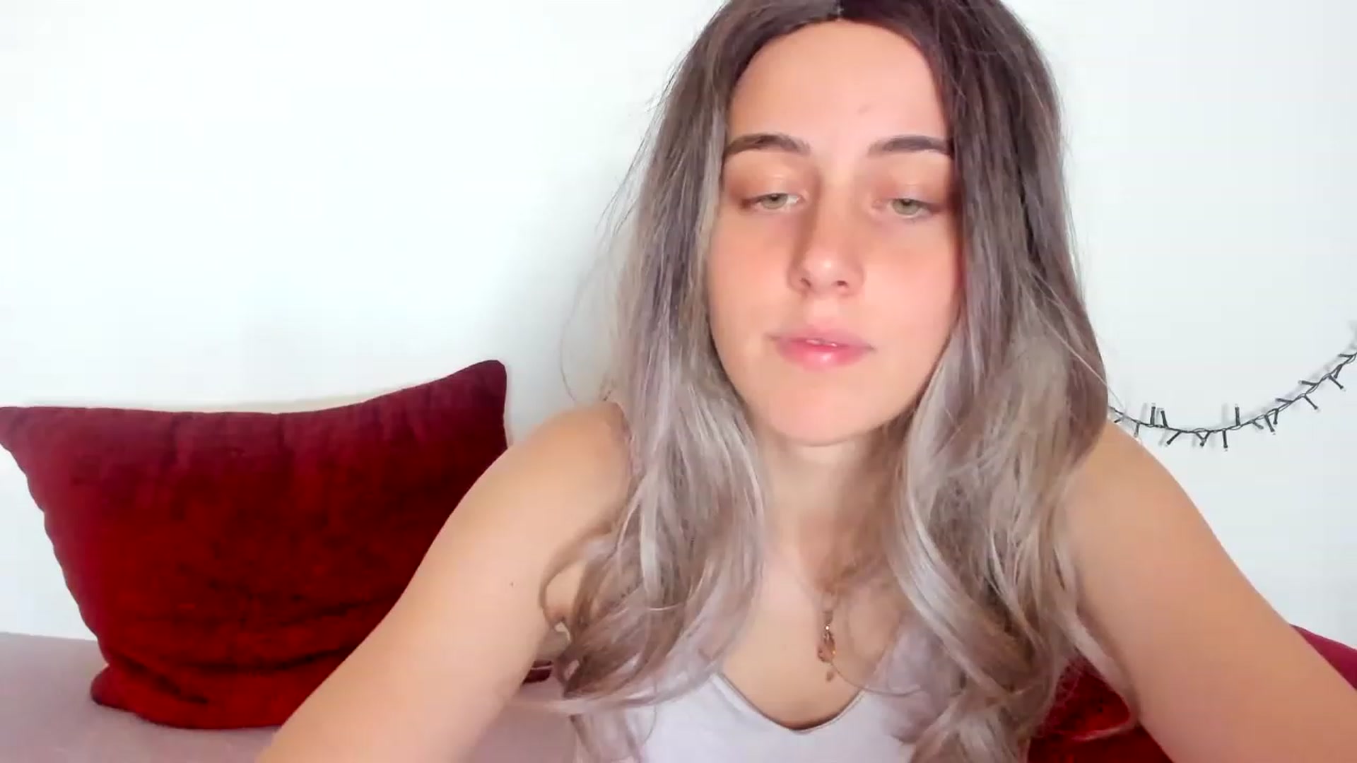 Gallery image thumbnail from AliceKatz's myfreecams stream on, 04/19/2023, 13:41 image 15 of 20