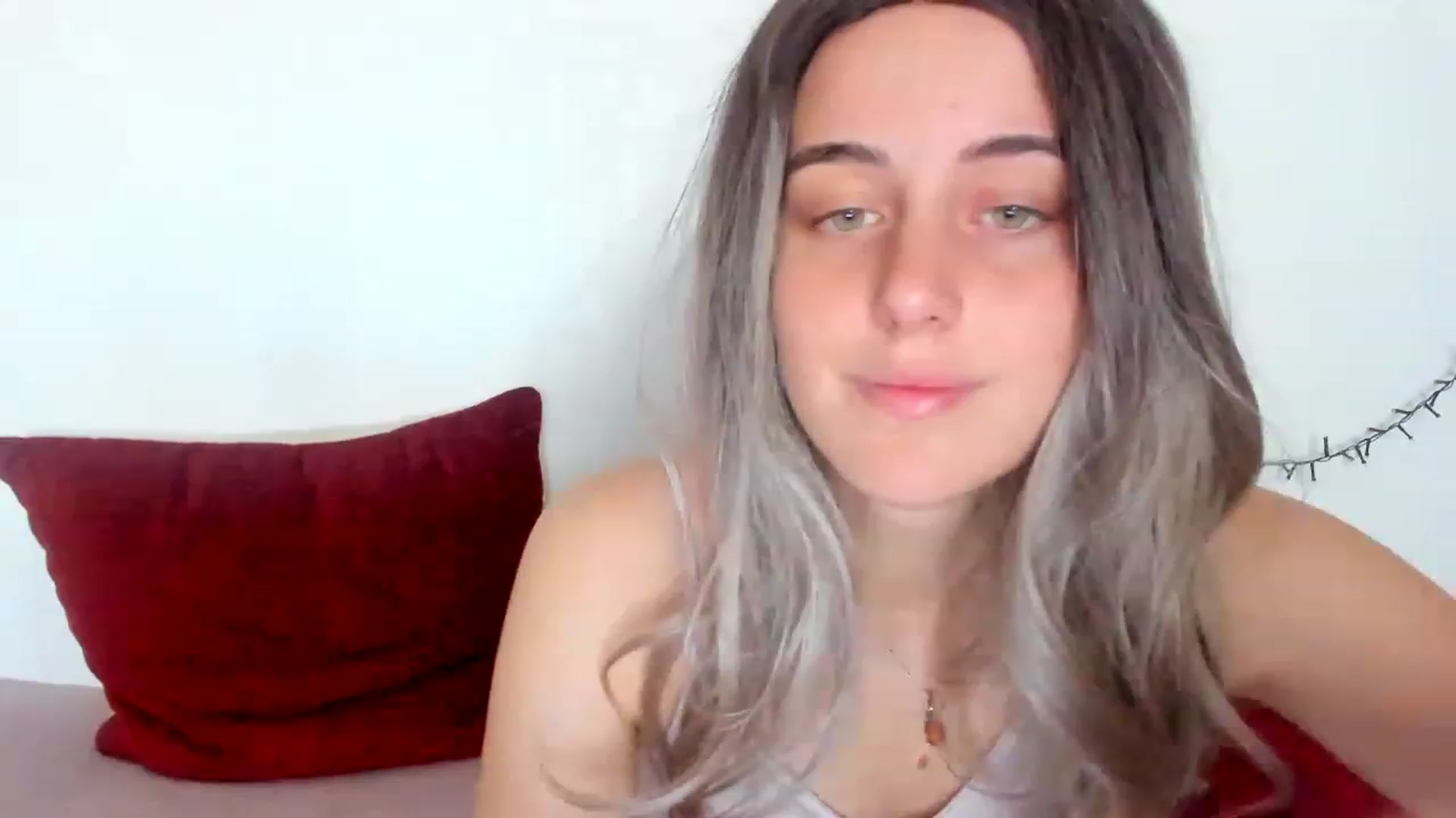 Gallery image thumbnail from AliceKatz's myfreecams stream on, 04/19/2023, 13:41 image 12 of 20