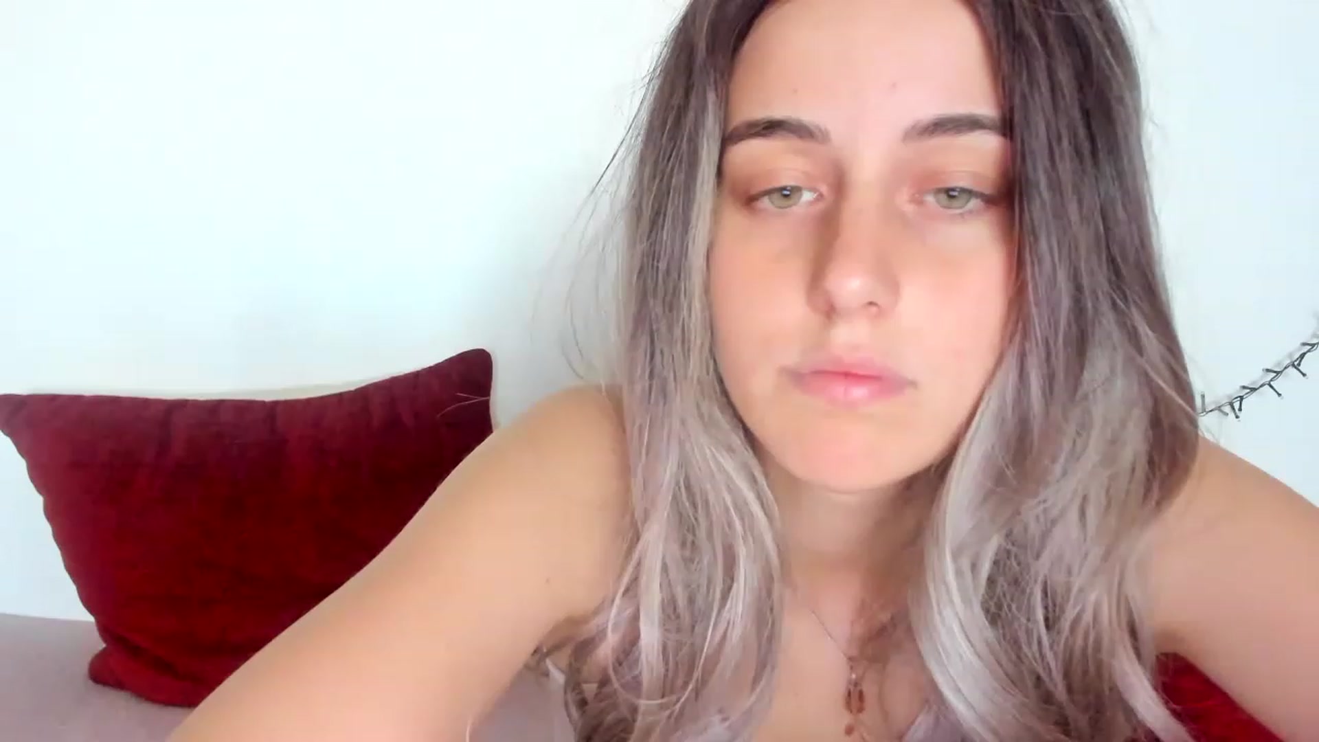 Gallery image thumbnail from AliceKatz's myfreecams stream on, 04/19/2023, 13:41 image 10 of 20