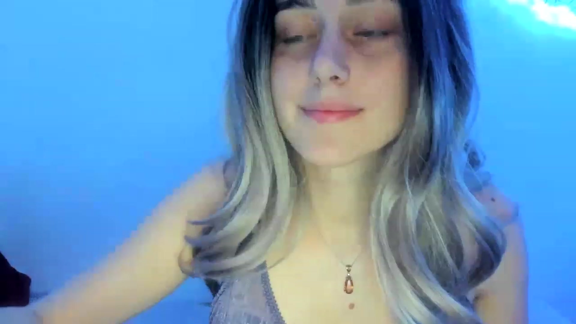 Gallery image thumbnail from AliceKatz's myfreecams stream on, 04/22/2023, 18:37 image 2 of 20