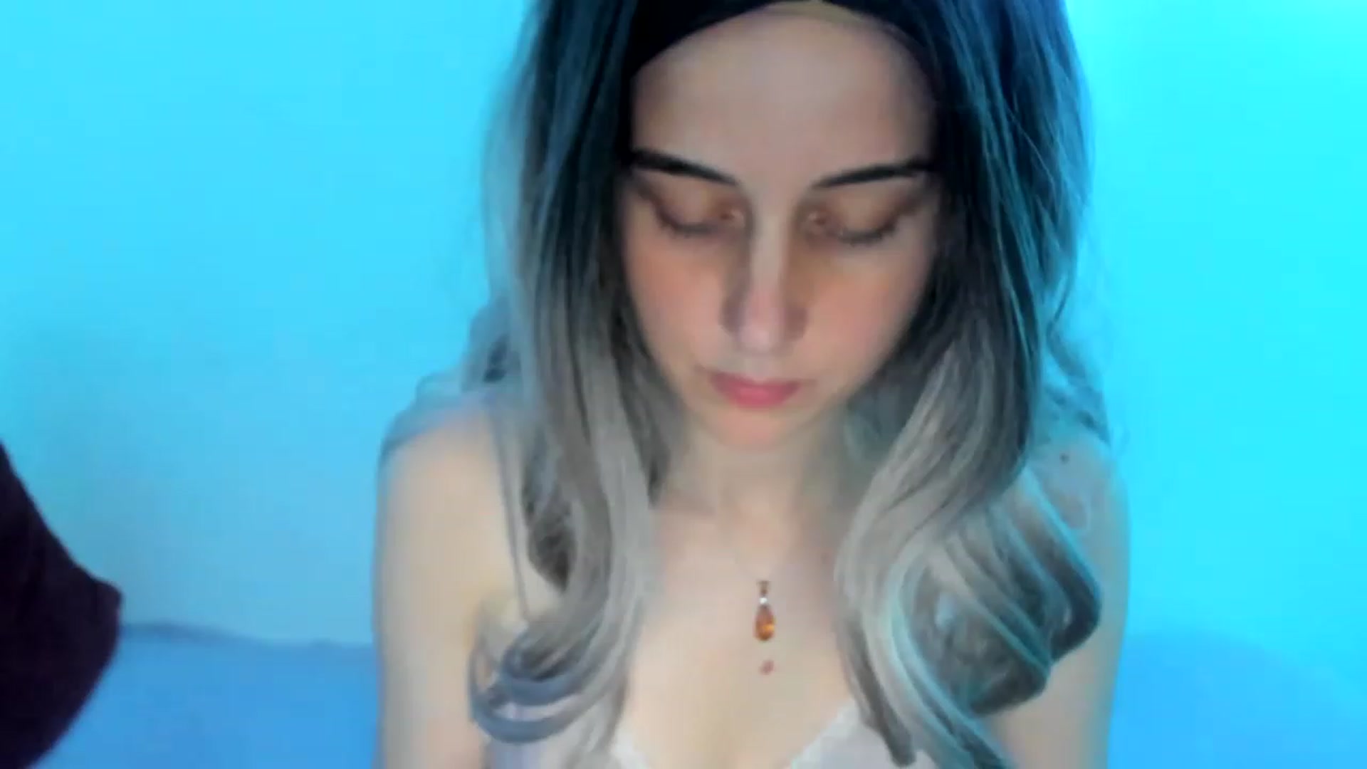 Gallery image thumbnail from AliceKatz's myfreecams stream on, 04/22/2023, 20:11 image 8 of 20