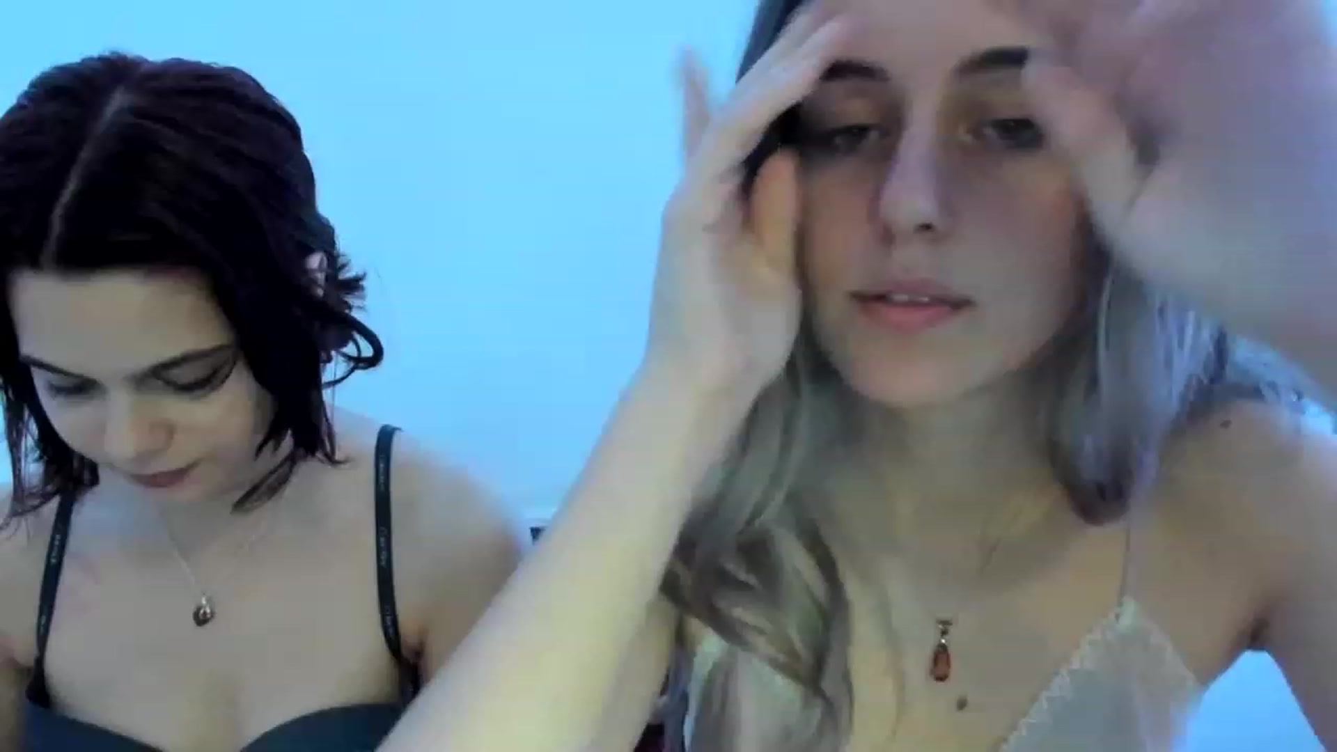 Gallery image thumbnail from AliceKatz's myfreecams stream on, 04/24/2023, 18:00 image 2 of 20