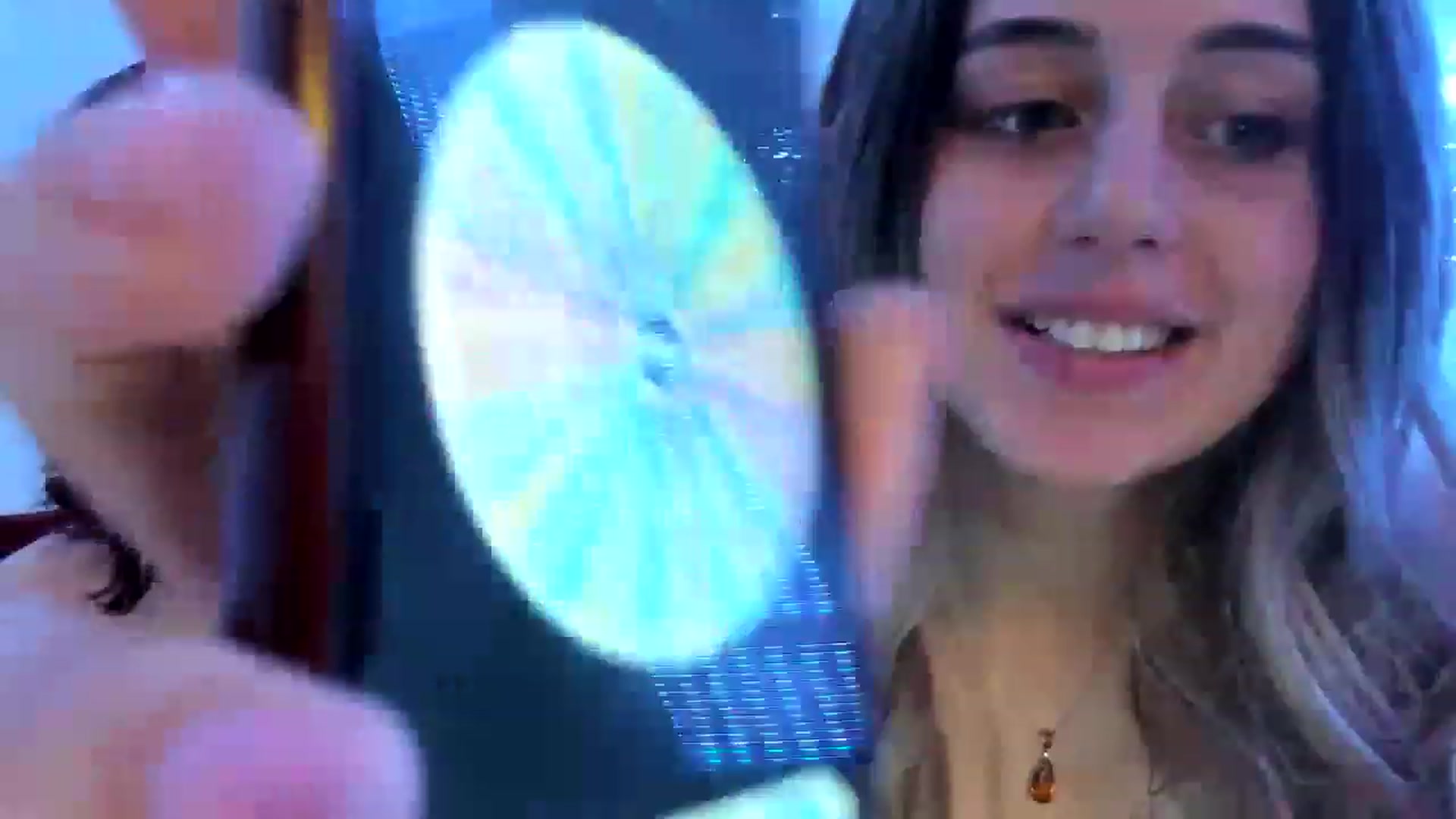 Gallery image thumbnail from AliceKatz's myfreecams stream on, 04/24/2023, 18:00 image 10 of 20