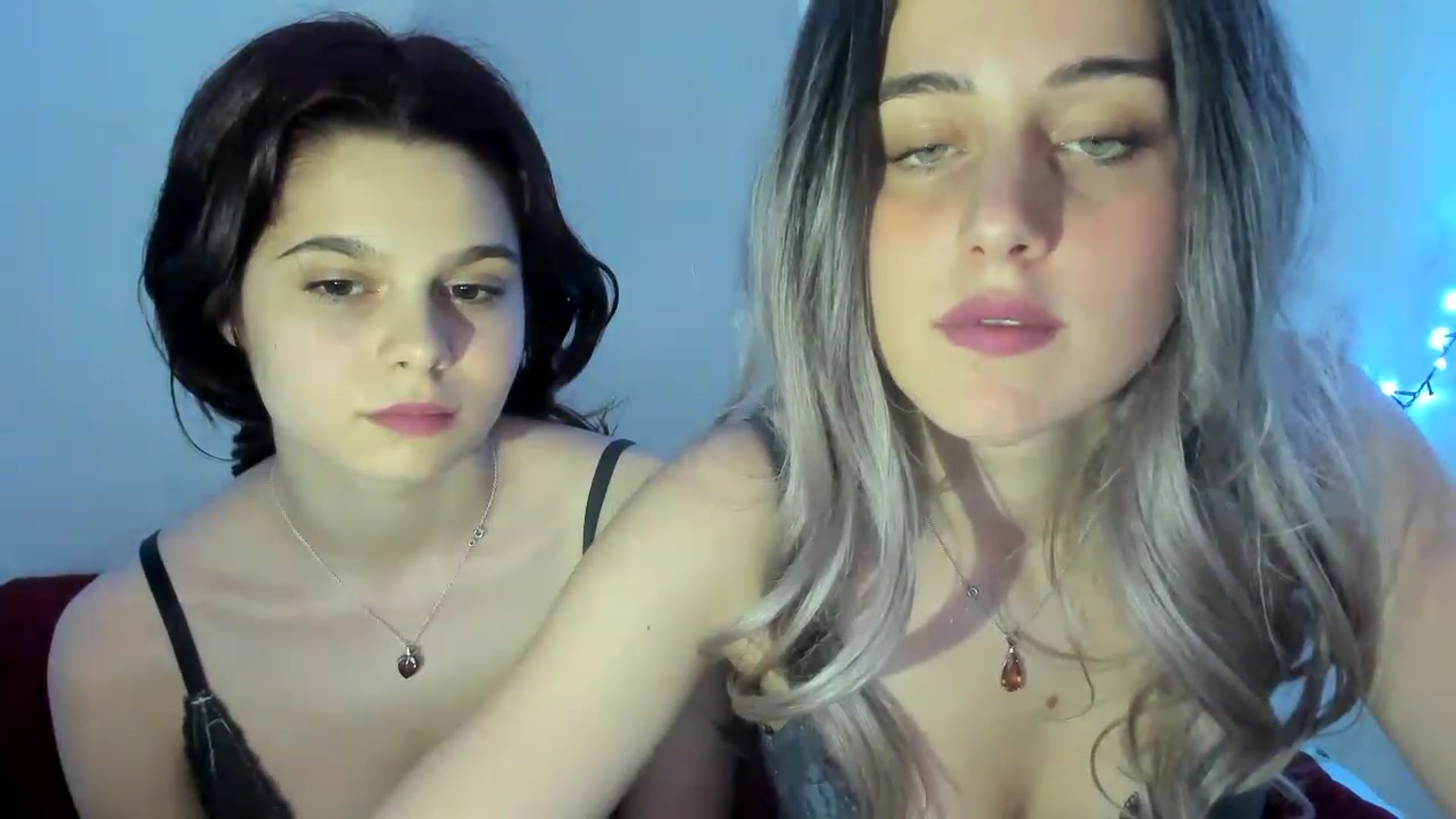 Gallery image thumbnail from AliceKatz's myfreecams stream on, 04/25/2023, 20:05 image 13 of 20