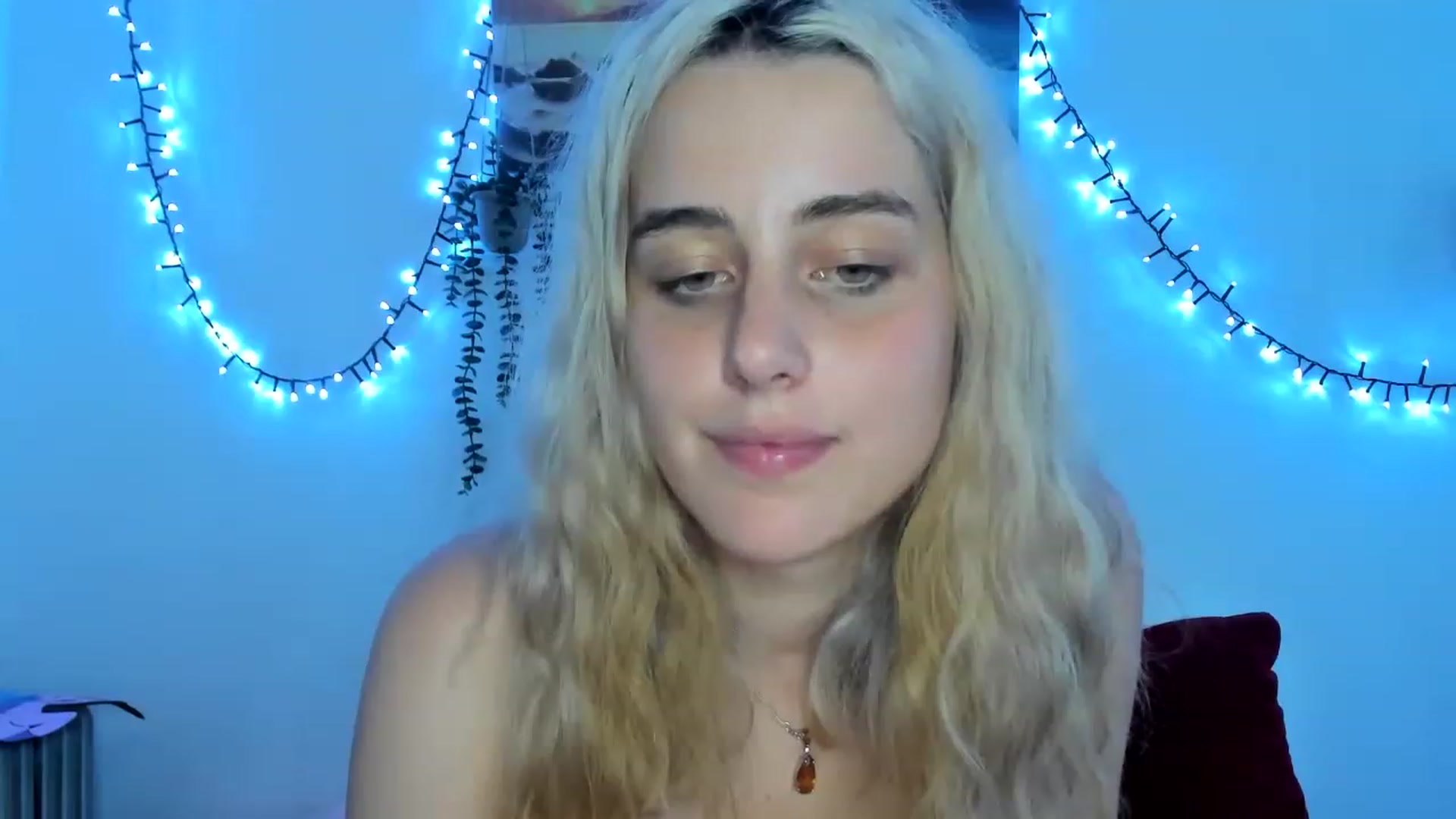 Gallery image thumbnail from AliceKatz's myfreecams stream on, 06/18/2023, 20:27 image 9 of 20