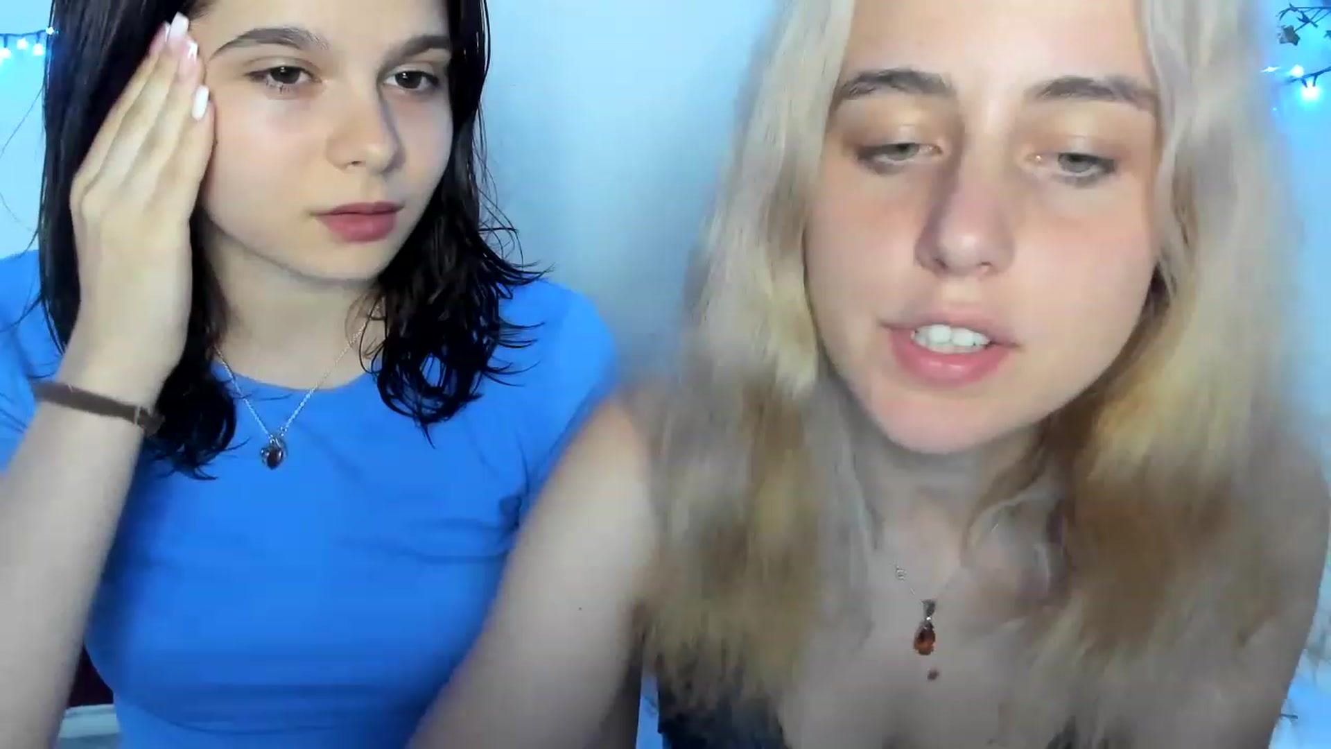 Gallery image thumbnail from AliceKatz's myfreecams stream on, 06/19/2023, 17:42 image 5 of 20