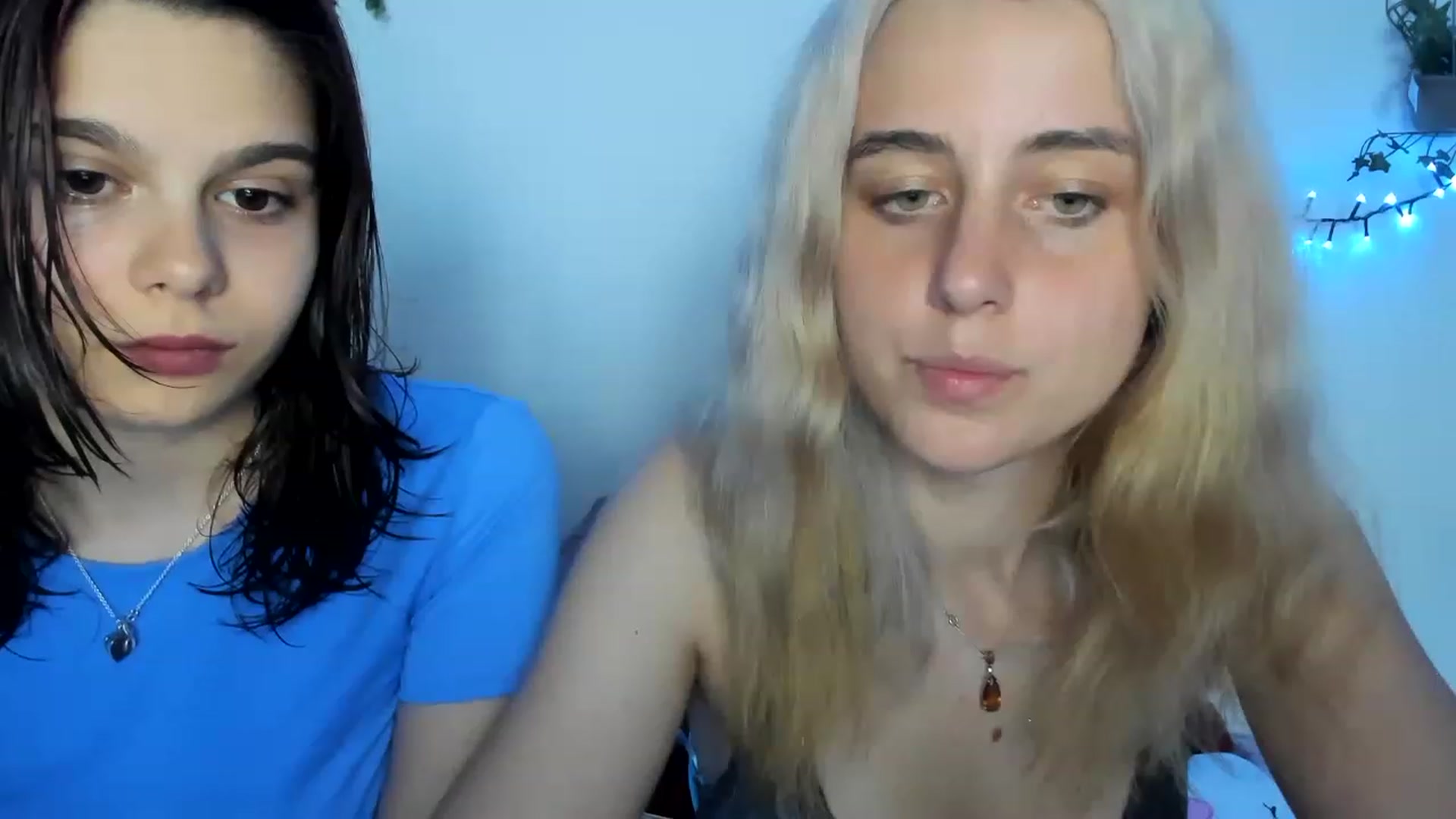 Gallery image thumbnail from AliceKatz's myfreecams stream on, 06/19/2023, 17:42 image 4 of 20