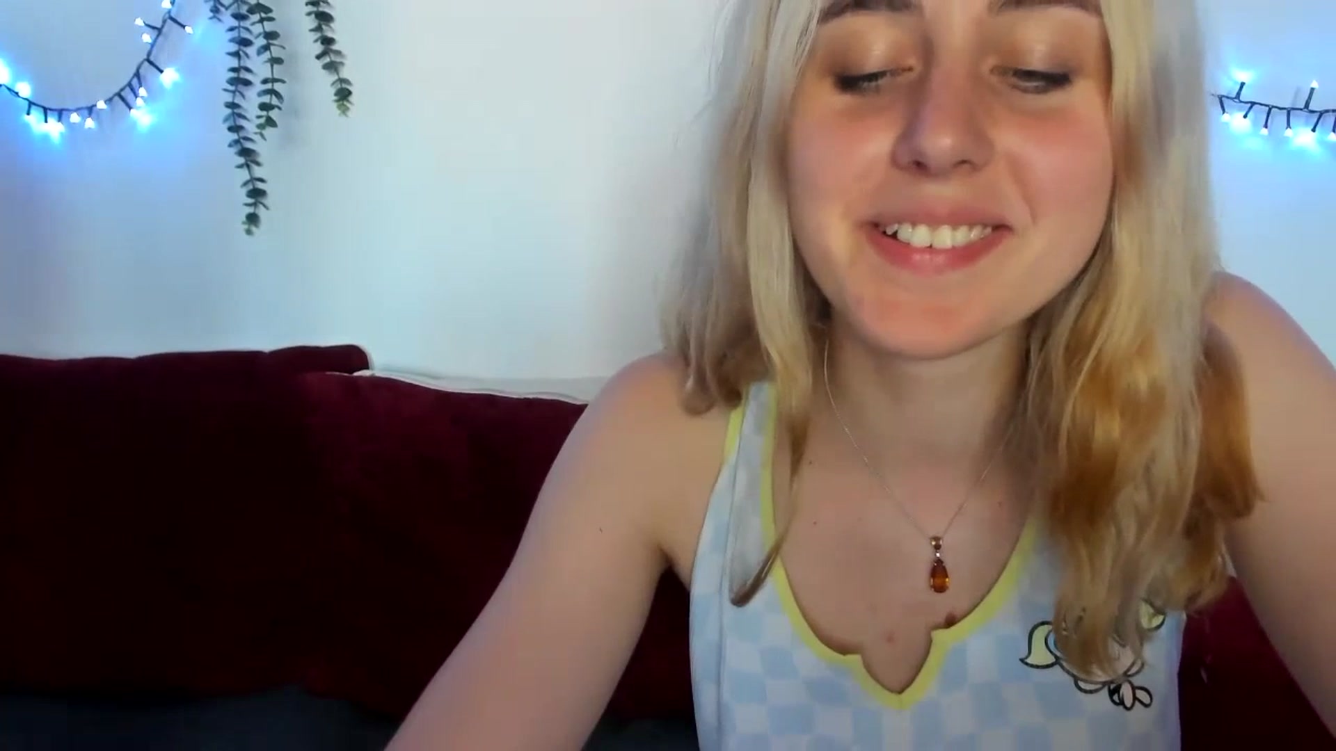 Gallery image thumbnail from AliceKatz's myfreecams stream on, 06/27/2023, 17:04 image 14 of 20